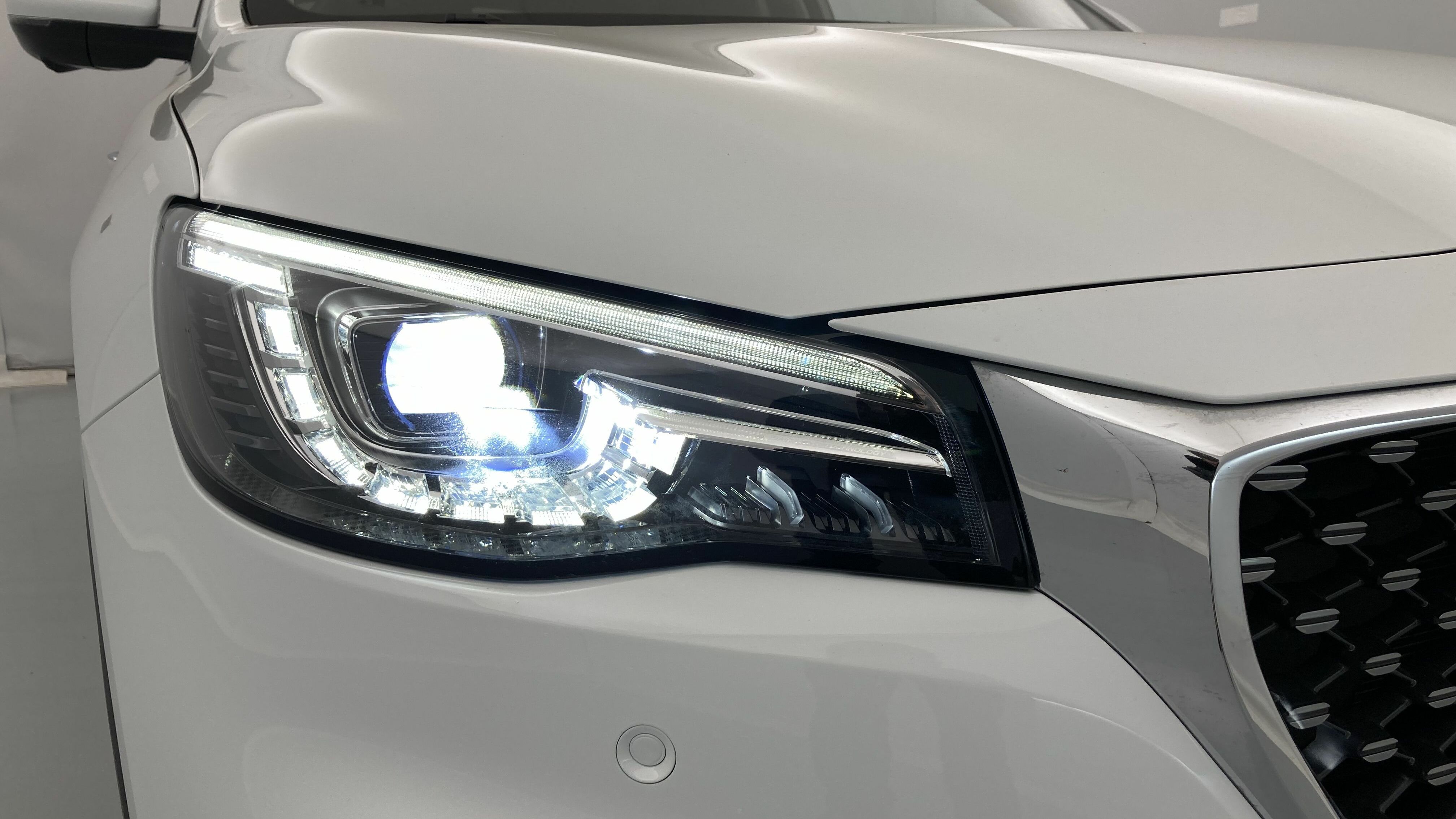 mg ehs phev luxury 1.5 T-GDI 258 PHEV 2023 dover white 29