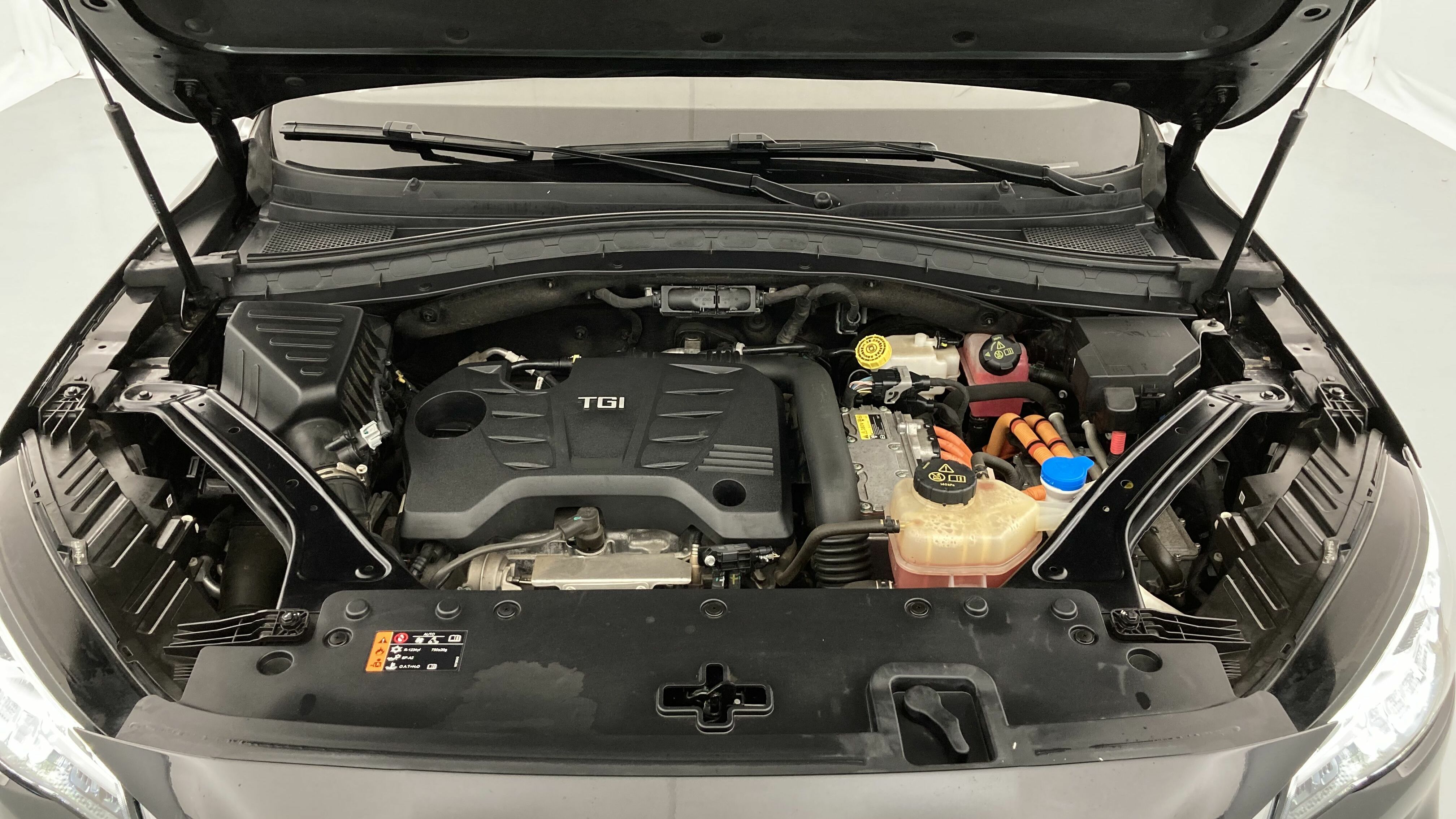 mg ehs phev luxury 1.5 T-GDI 258 PHEV 2023 bleak pearl 24