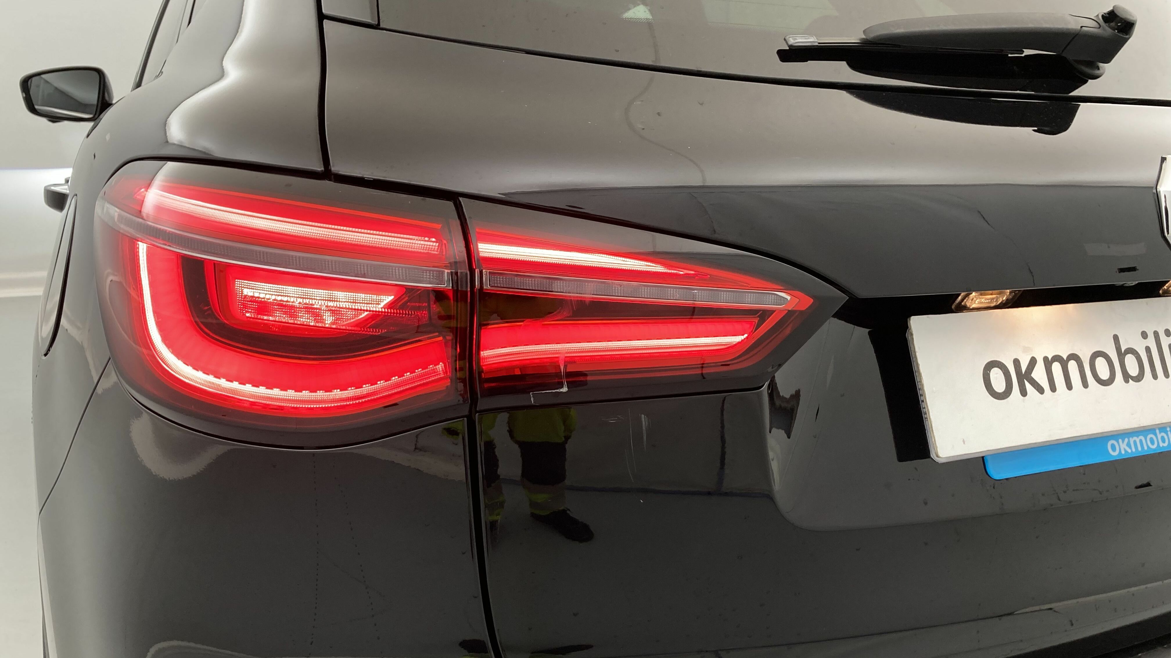 mg ehs phev luxury 1.5 T-GDI 258 PHEV 2023 bleak pearl 29