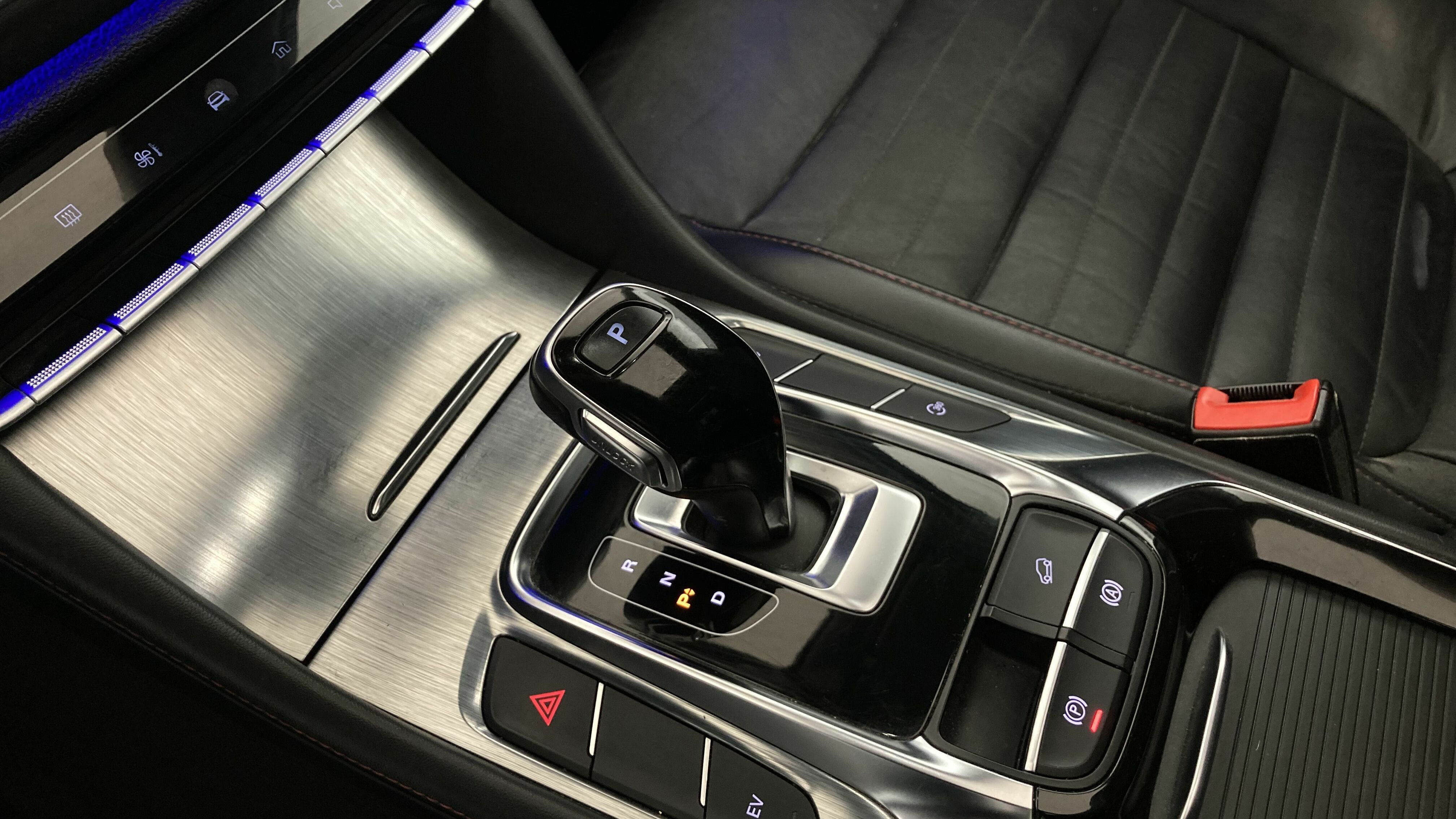 mg ehs phev luxury 1.5 T-GDI 258 PHEV 2023 bleak pearl 19