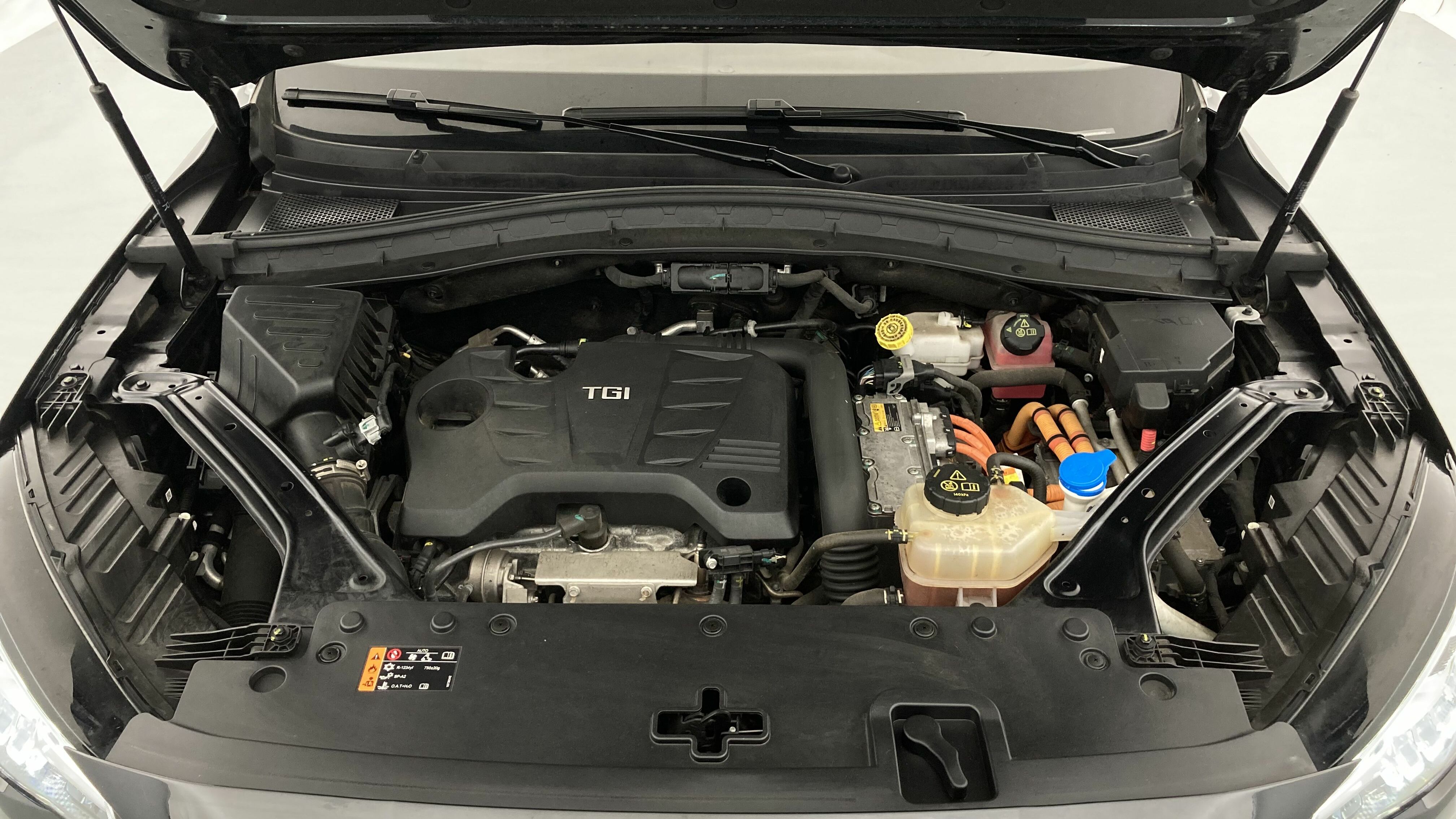 mg ehs phev luxury 1.5 T-GDI 258 PHEV 2023 bleak pearl 24