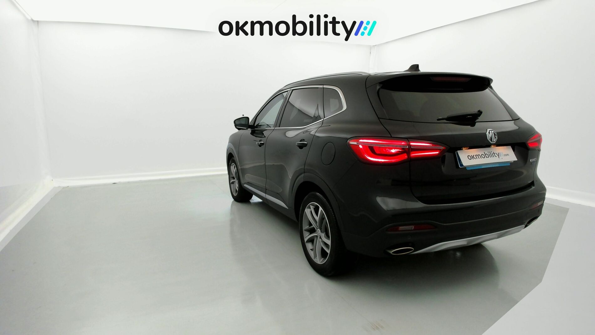 mg ehs phev luxury 1.5 T-GDI 258 PHEV 2023 bleak pearl 8