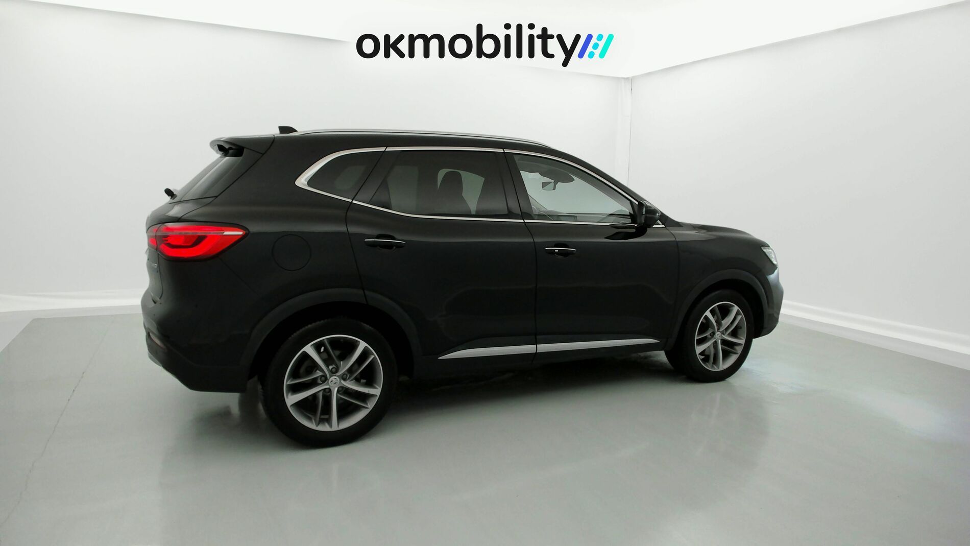 mg ehs phev luxury 1.5 T-GDI 258 PHEV 2023 bleak pearl 11