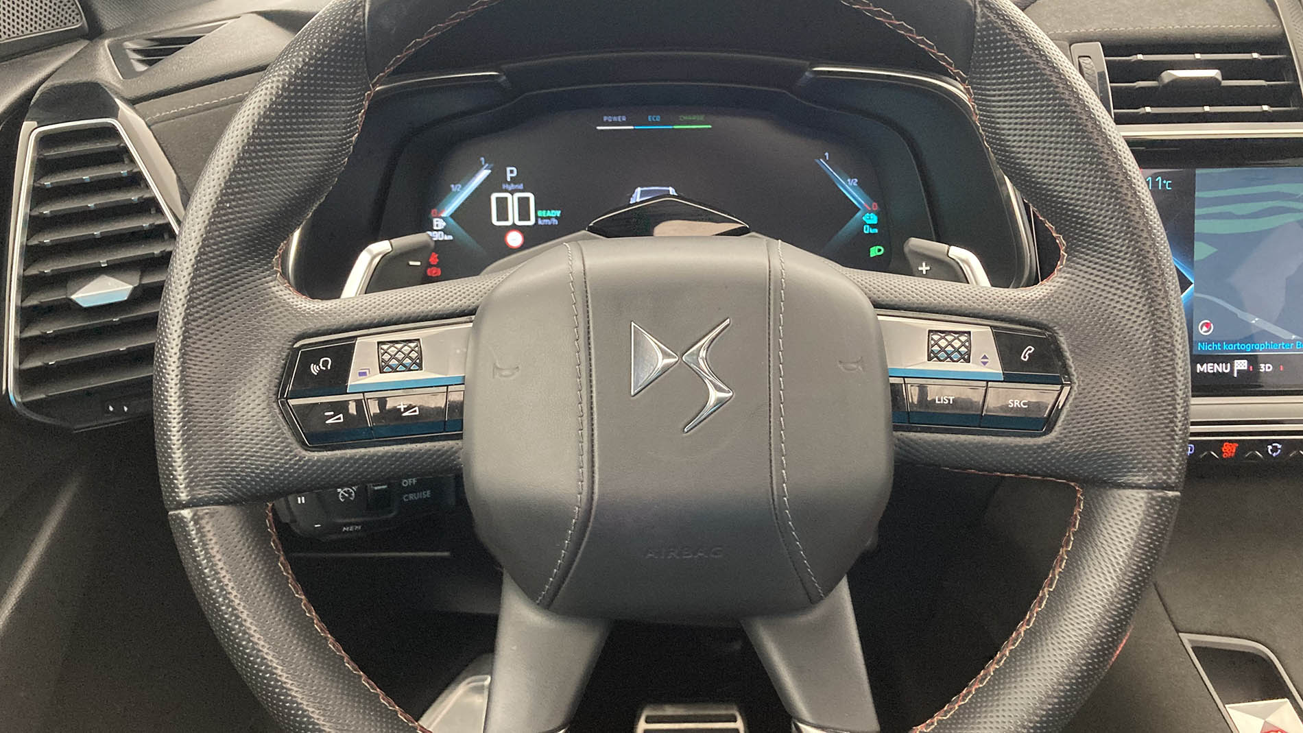 ds ds7 crossback performance line + E-TENSE 300 CA 2021 negro perla 16