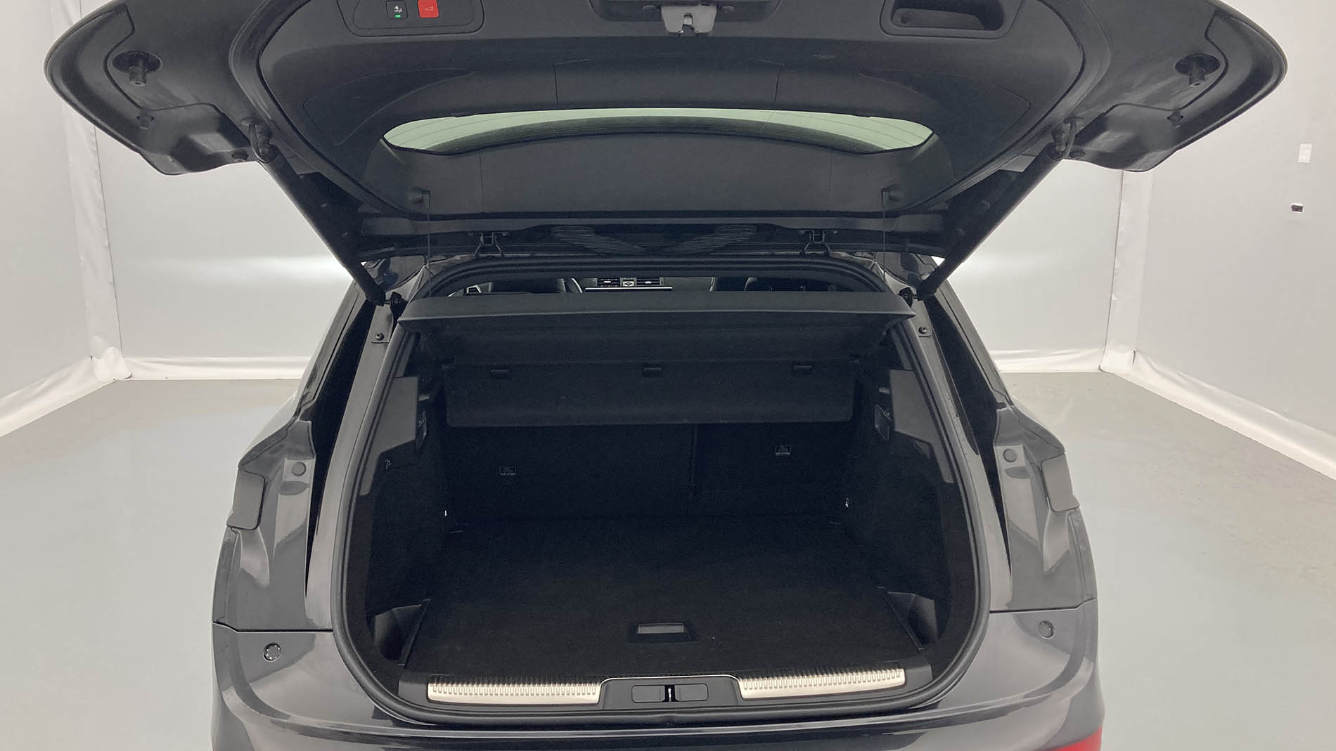 ds ds7 crossback performance line + E-TENSE 300 CA 2021 negro perla 23