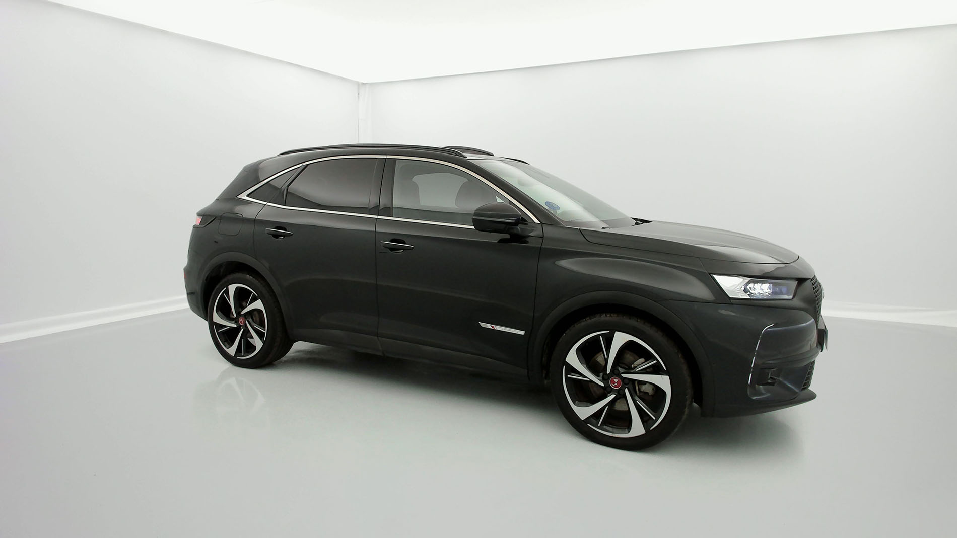 ds ds7 crossback performance line + E-TENSE 300 CA 2021 negro perla 2