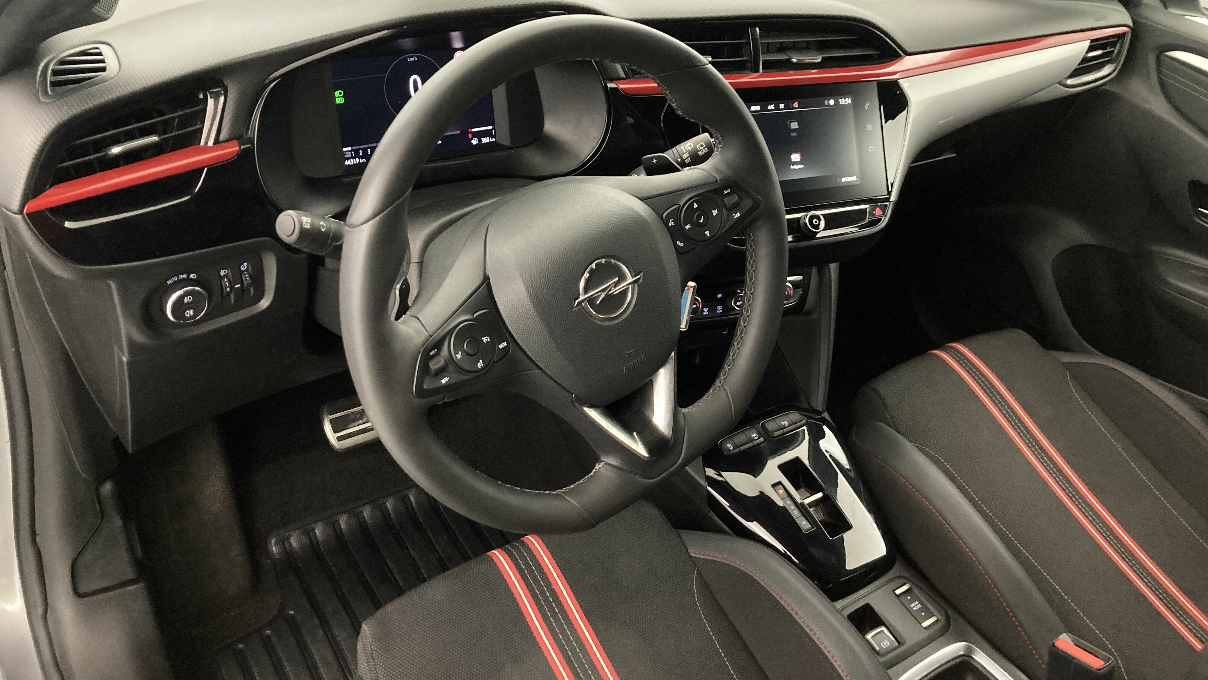 opel corsa gs 1.2T 130 AT 2023 konstrast grey 14