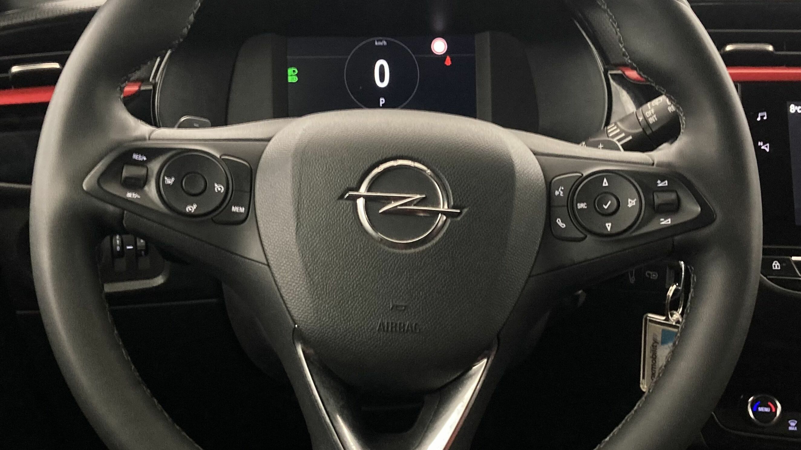 opel corsa gs 1.2T 130 AT 2023 konstrast grey 16