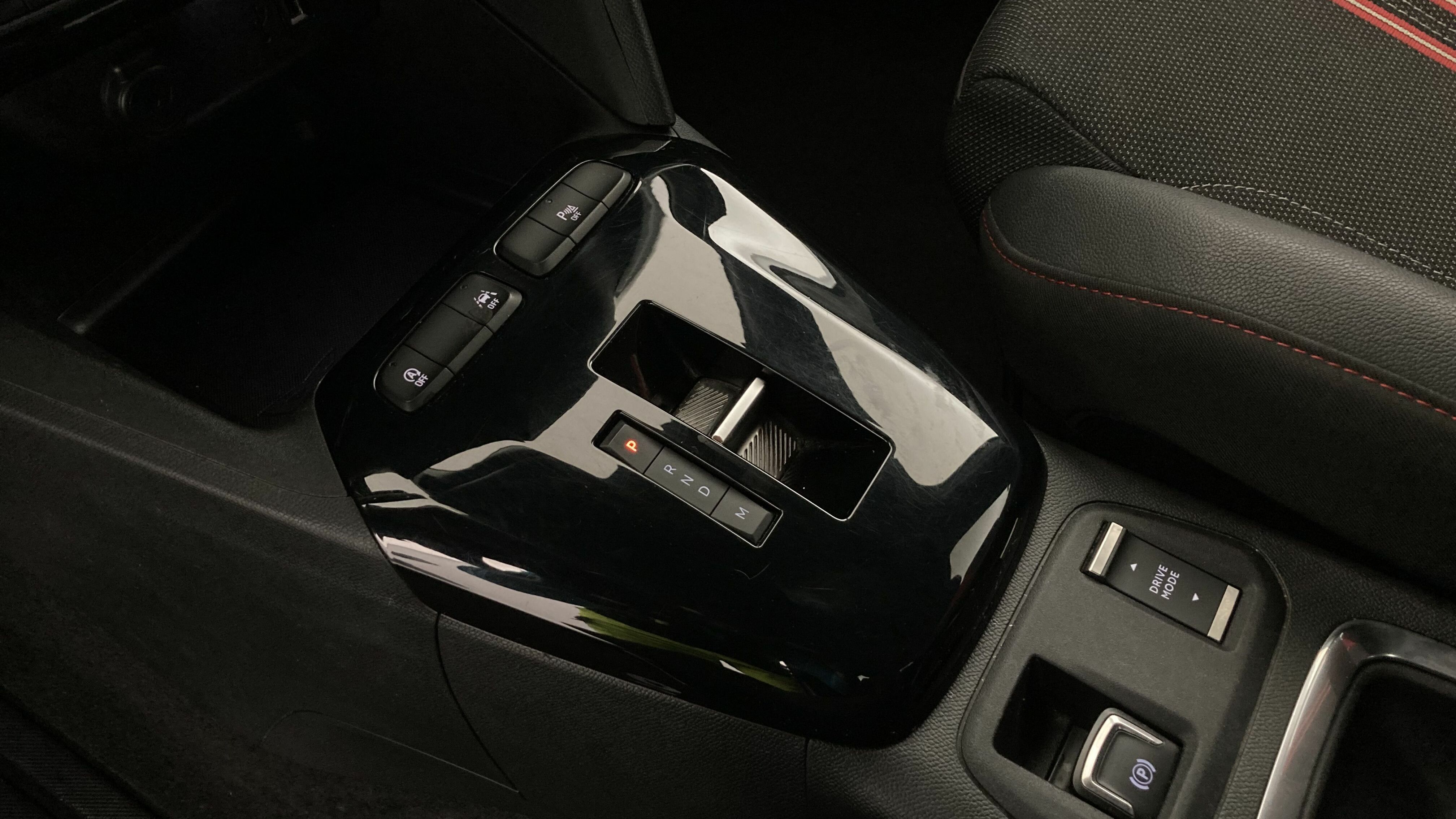 opel corsa gs 1.2T 130 AT 2023 konstrast grey 19