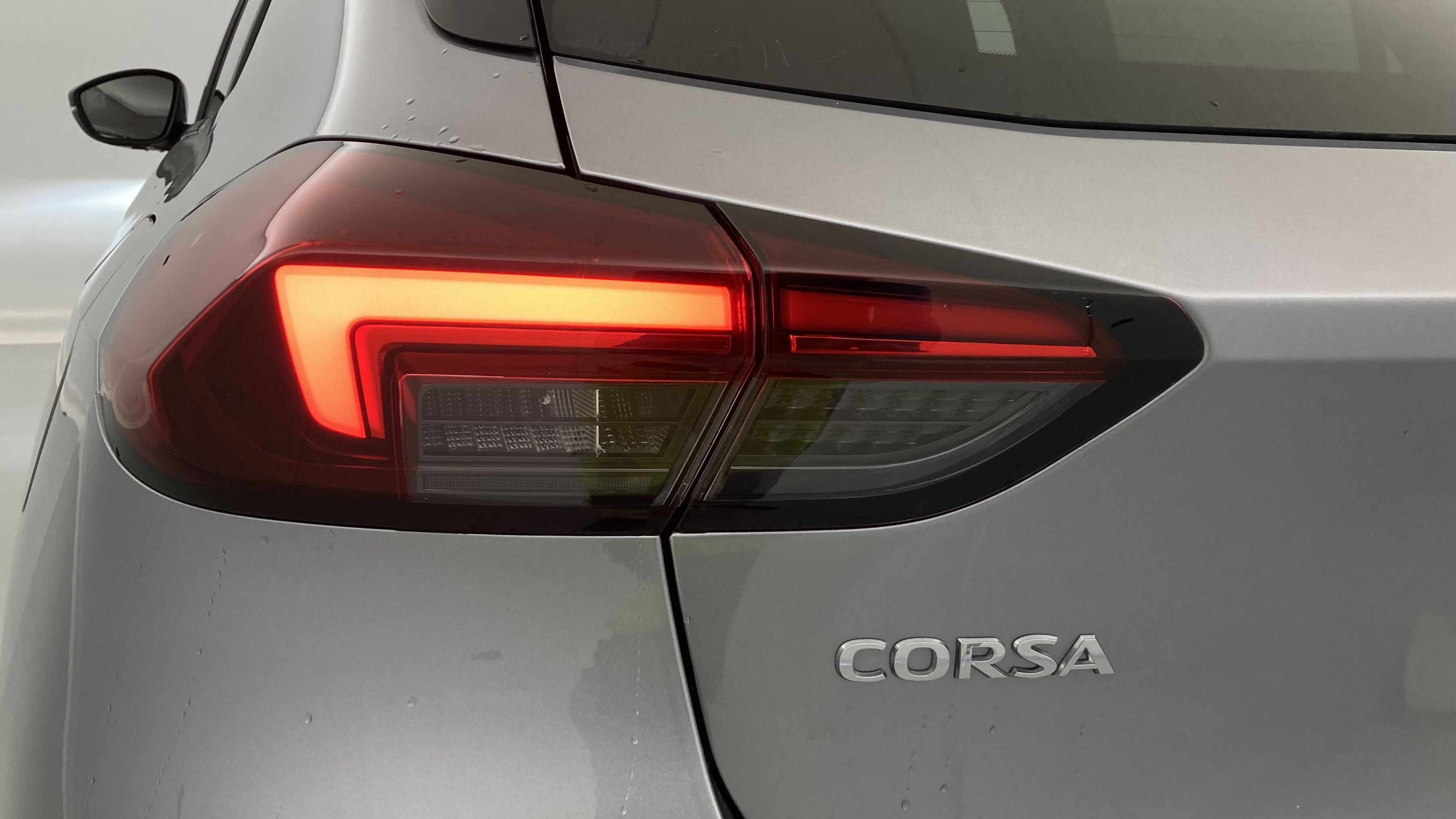 opel corsa gs 1.2T 130 AT 2023 konstrast grey 29