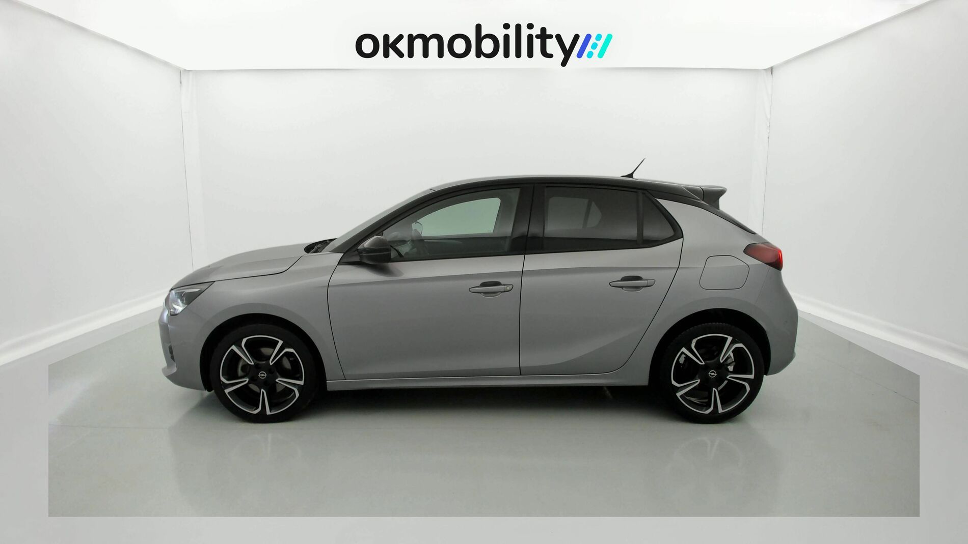 opel corsa gs 1.2T 130 AT 2023 konstrast grey 5