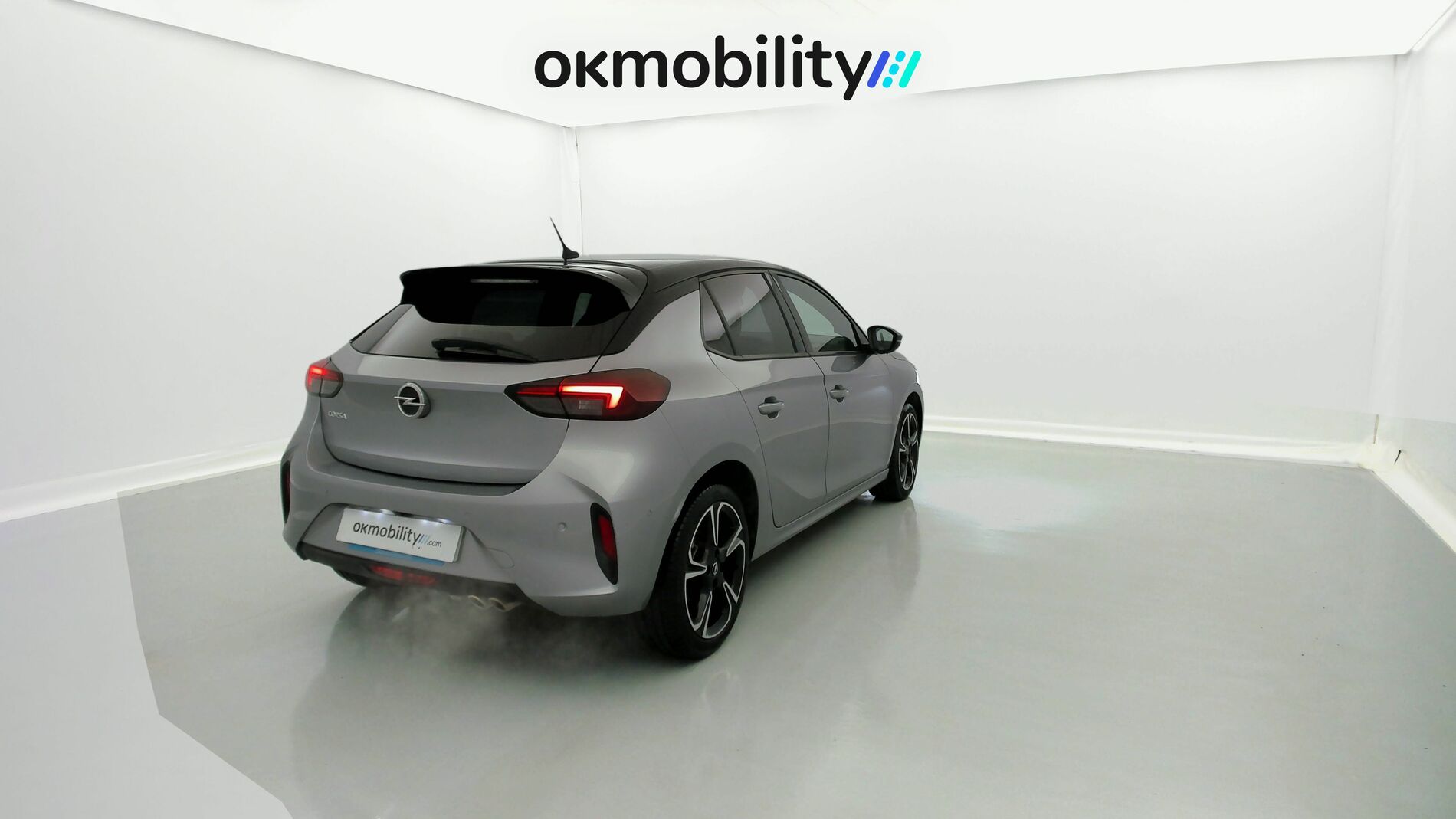 opel corsa gs 1.2T 130 AT 2023 konstrast grey 10