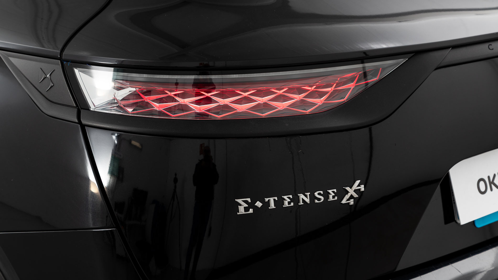 ds ds7 crossback performance line + E-TENSE 300 CA 2021 negro perla 34