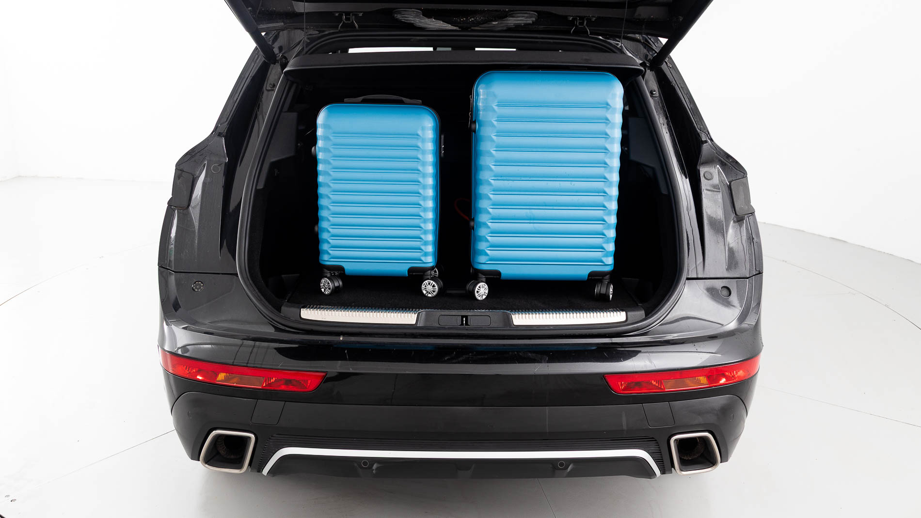 ds ds7 crossback performance line + E-TENSE 300 CA 2021 negro perla 35