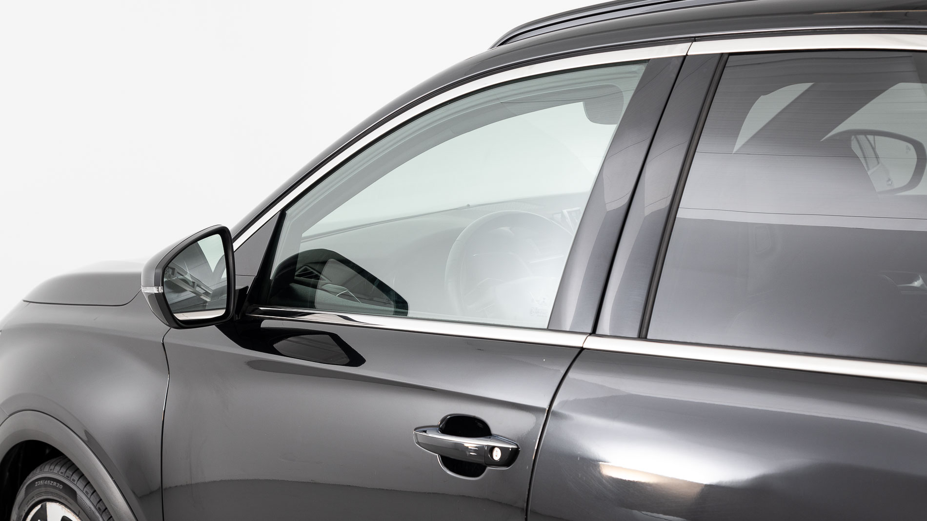 ds ds7 crossback performance line + E-TENSE 300 CA 2021 negro perla 40