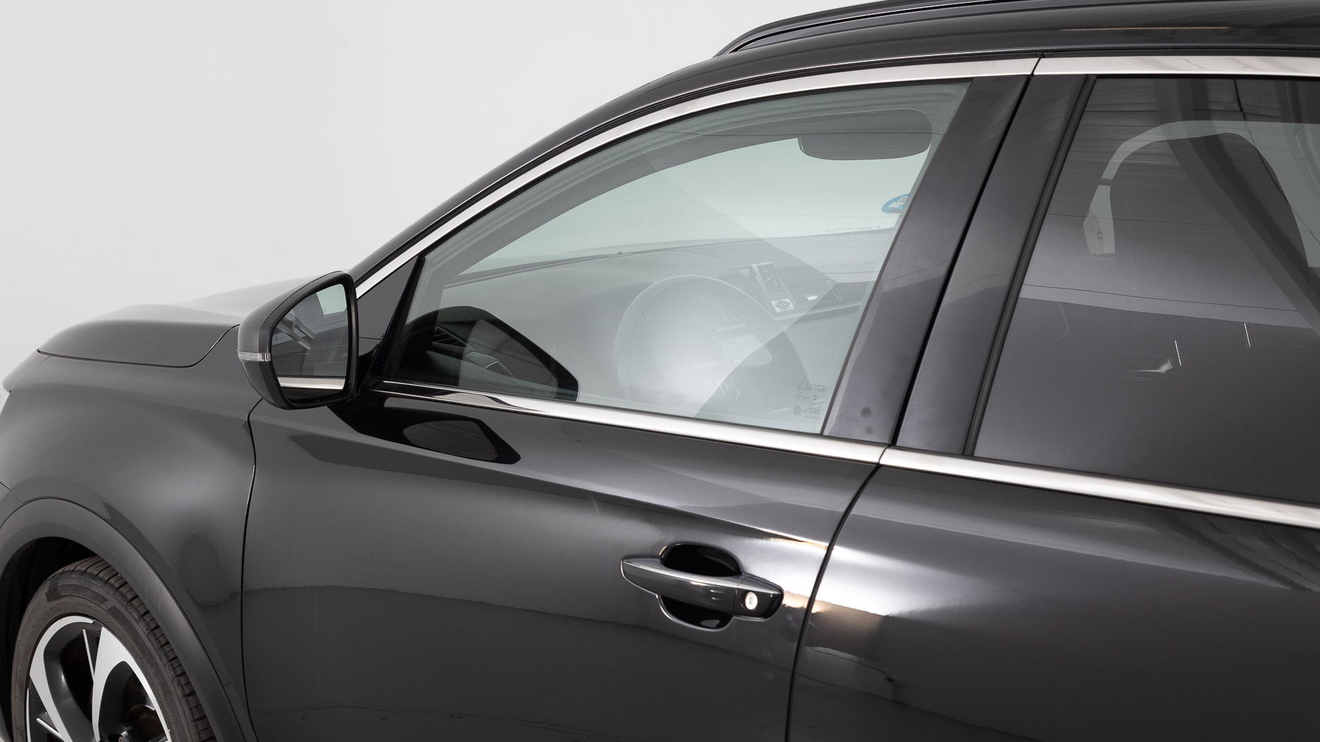 ds ds7 crossback performance line + E-TENSE 300 CA 2021 negro perla 39