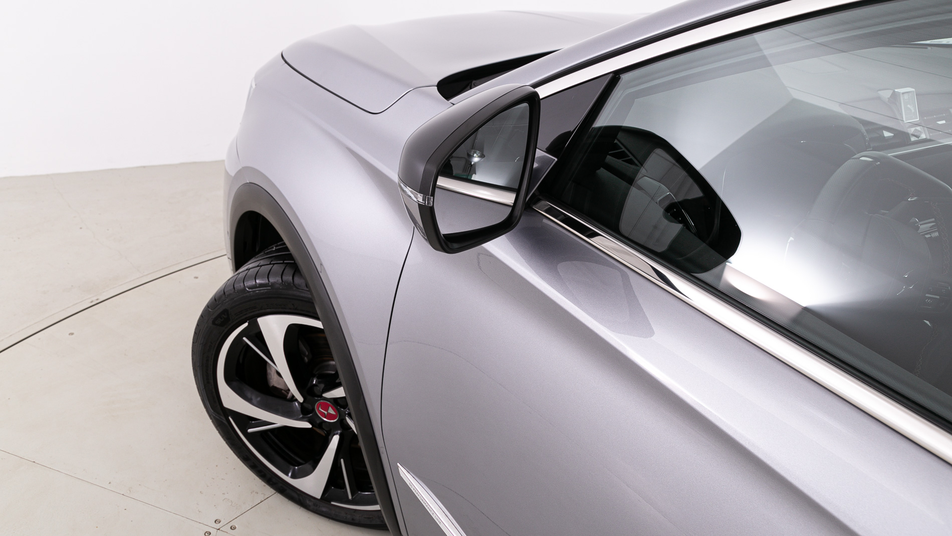 ds ds7 crossback performance line + E-TENSE 300 CA 2021 gris artense 28