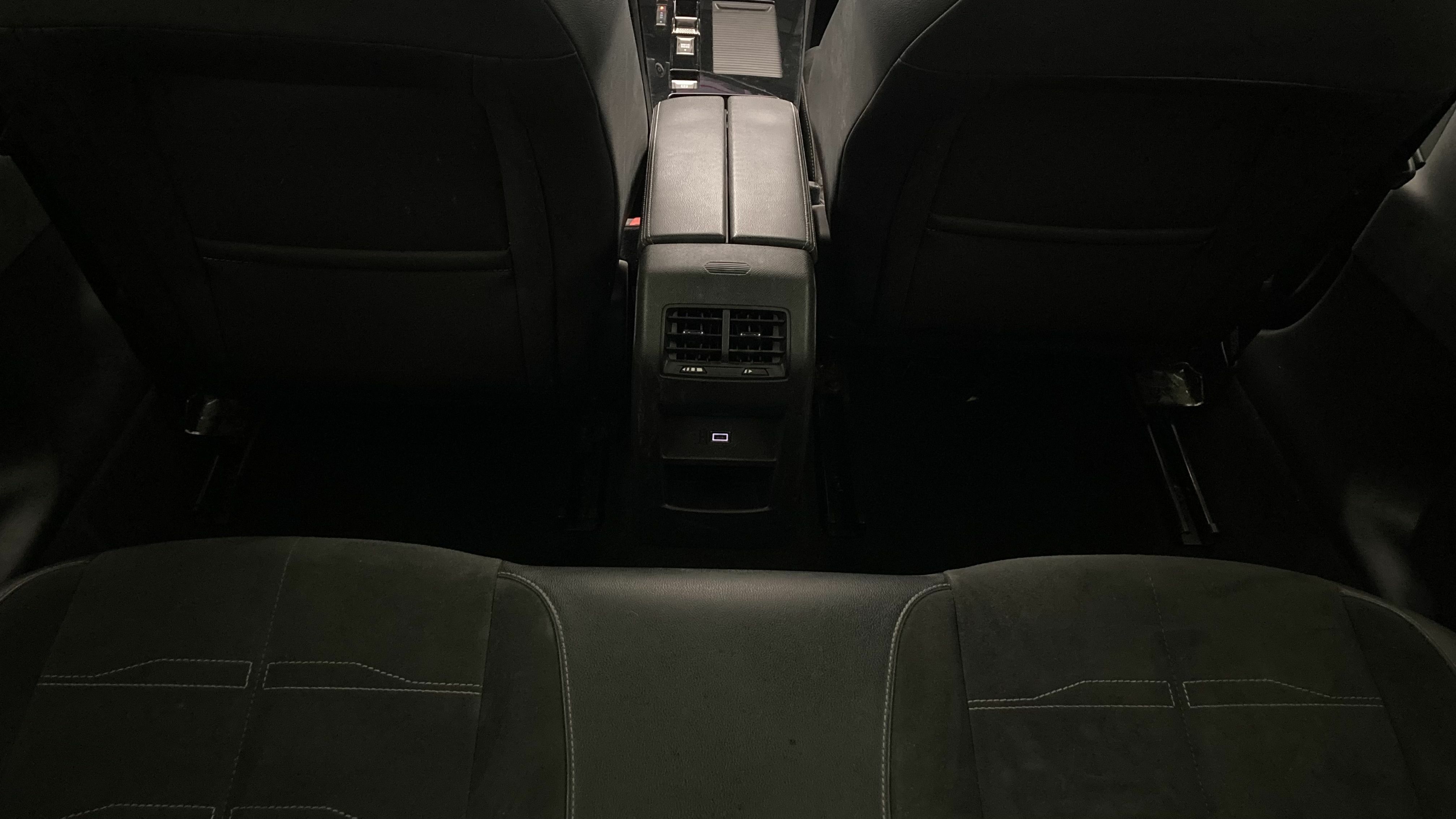 opel astra gs 1.6T PHEV 180 AT 2023 karbon black 22