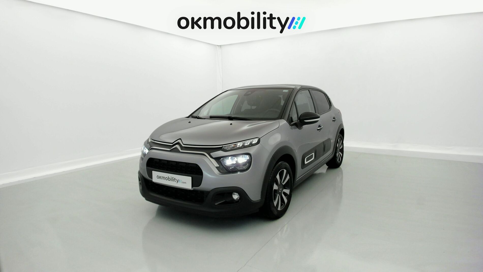 citroen c3 shine 1.5 BLUEHDI 100 2023 gris acero / negro 1