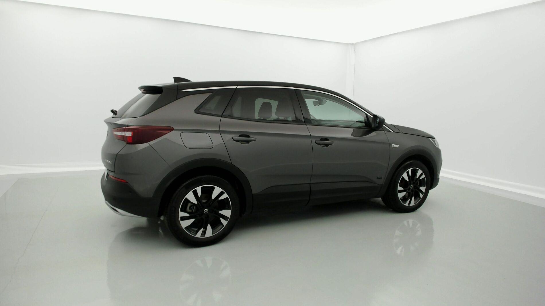 opel grandland x ultimate 1.6 PHEV 300 AT 2021 gris moai / techo negro 9