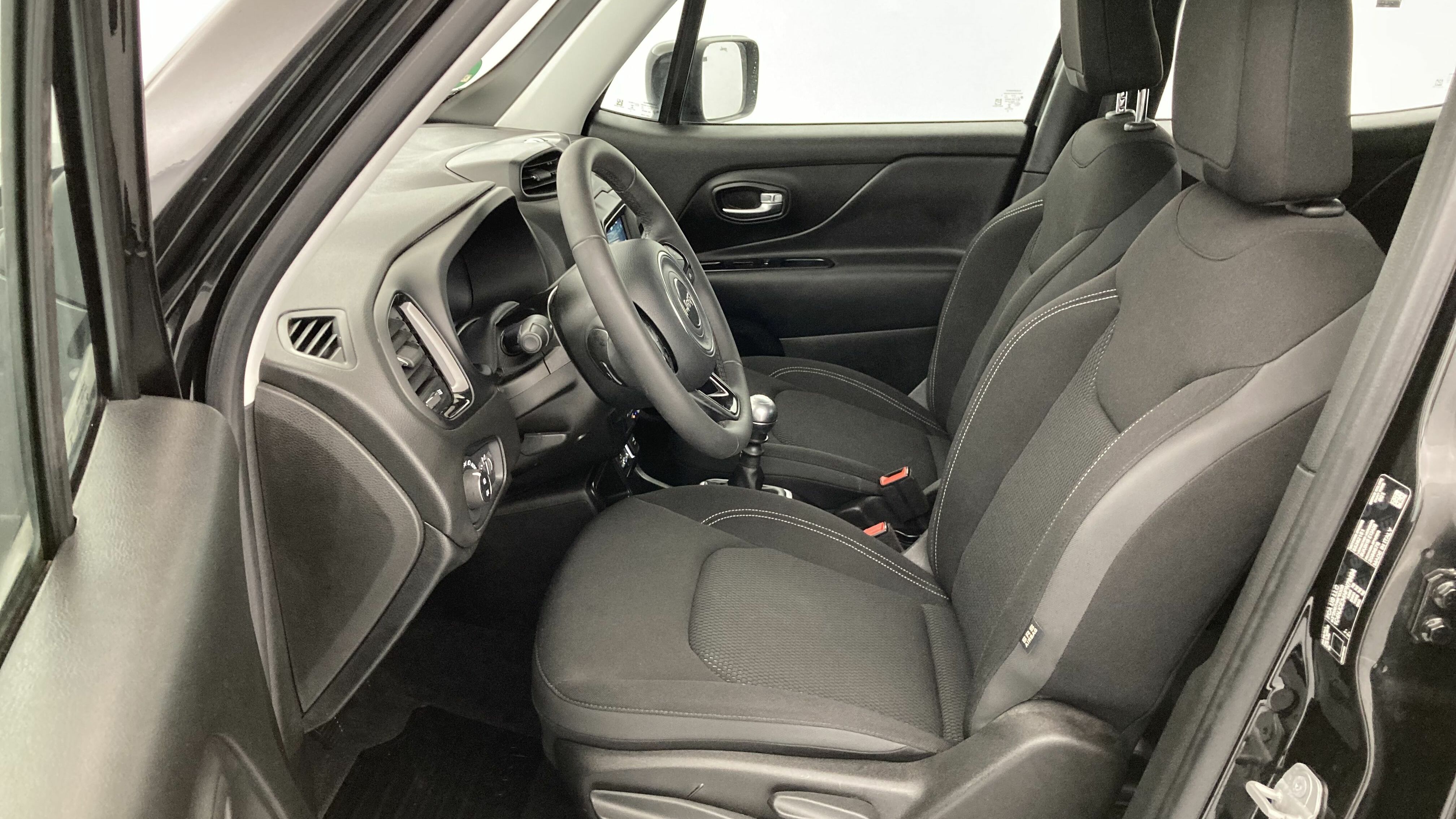 jeep renegade night eagle 1.0 TURBO 120 2022 solid black 14