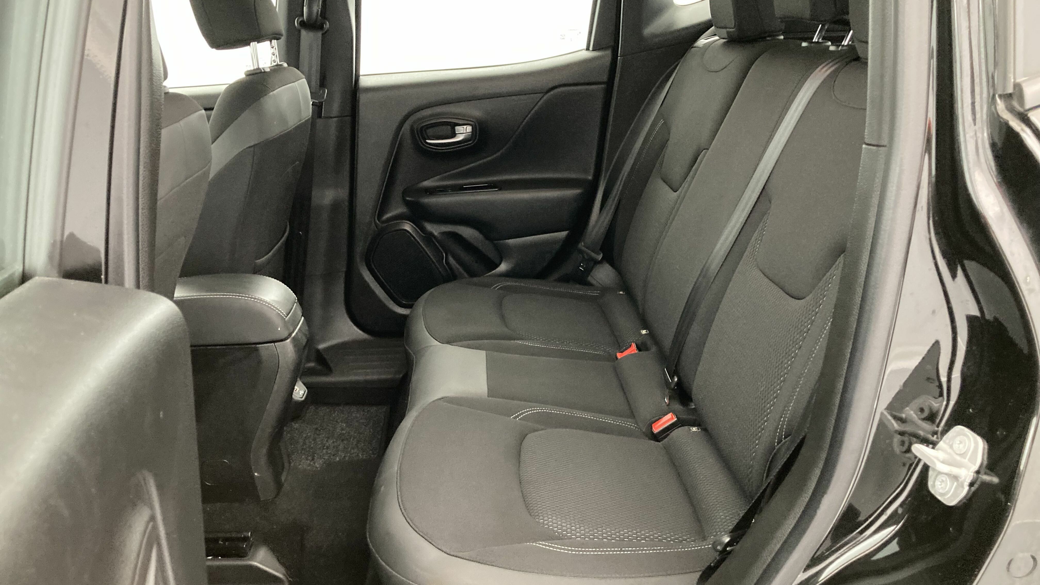 jeep renegade night eagle 1.0 TURBO 120 2022 solid black 21