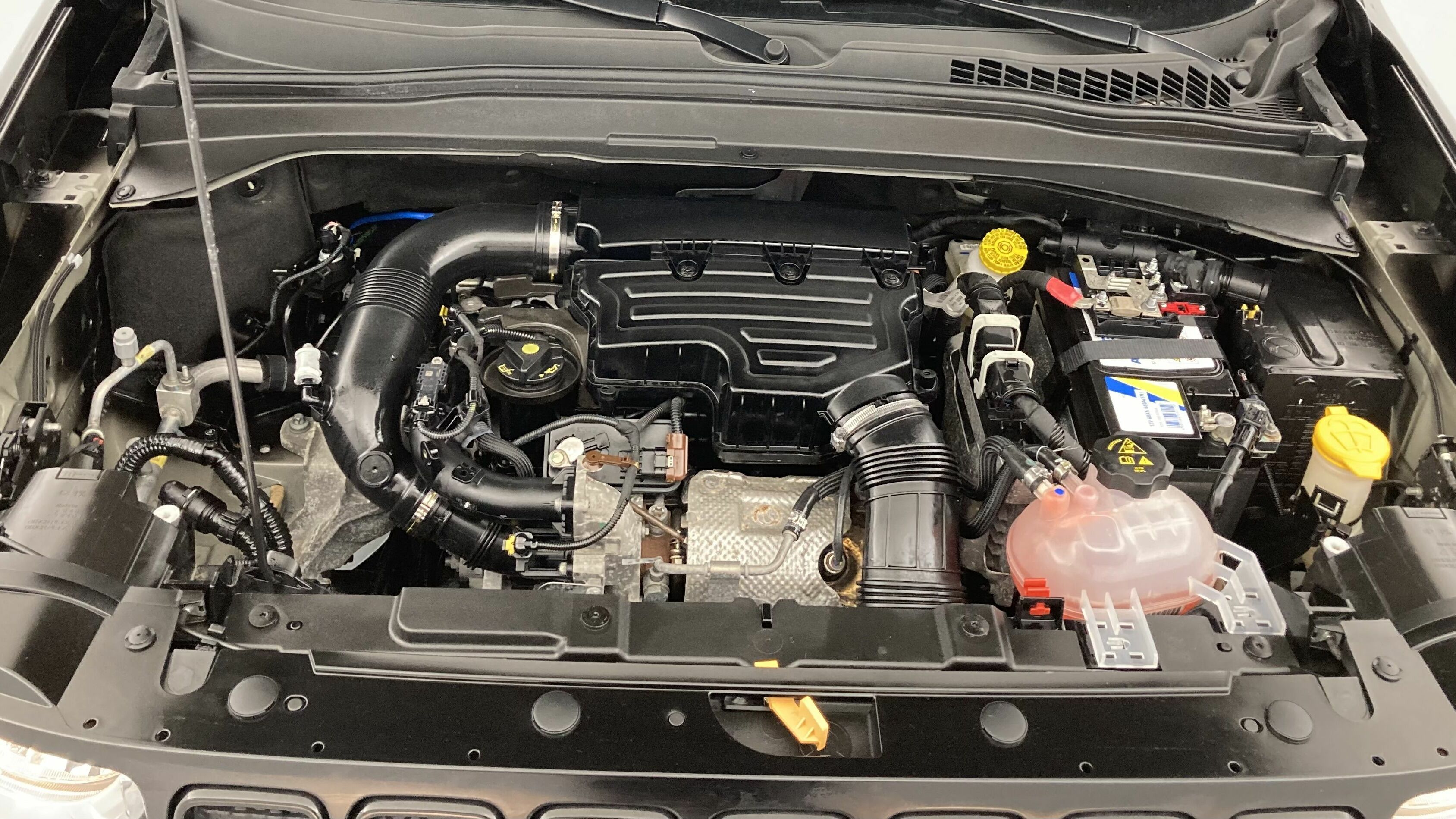 jeep renegade night eagle 1.0 TURBO 120 2022 solid black 25