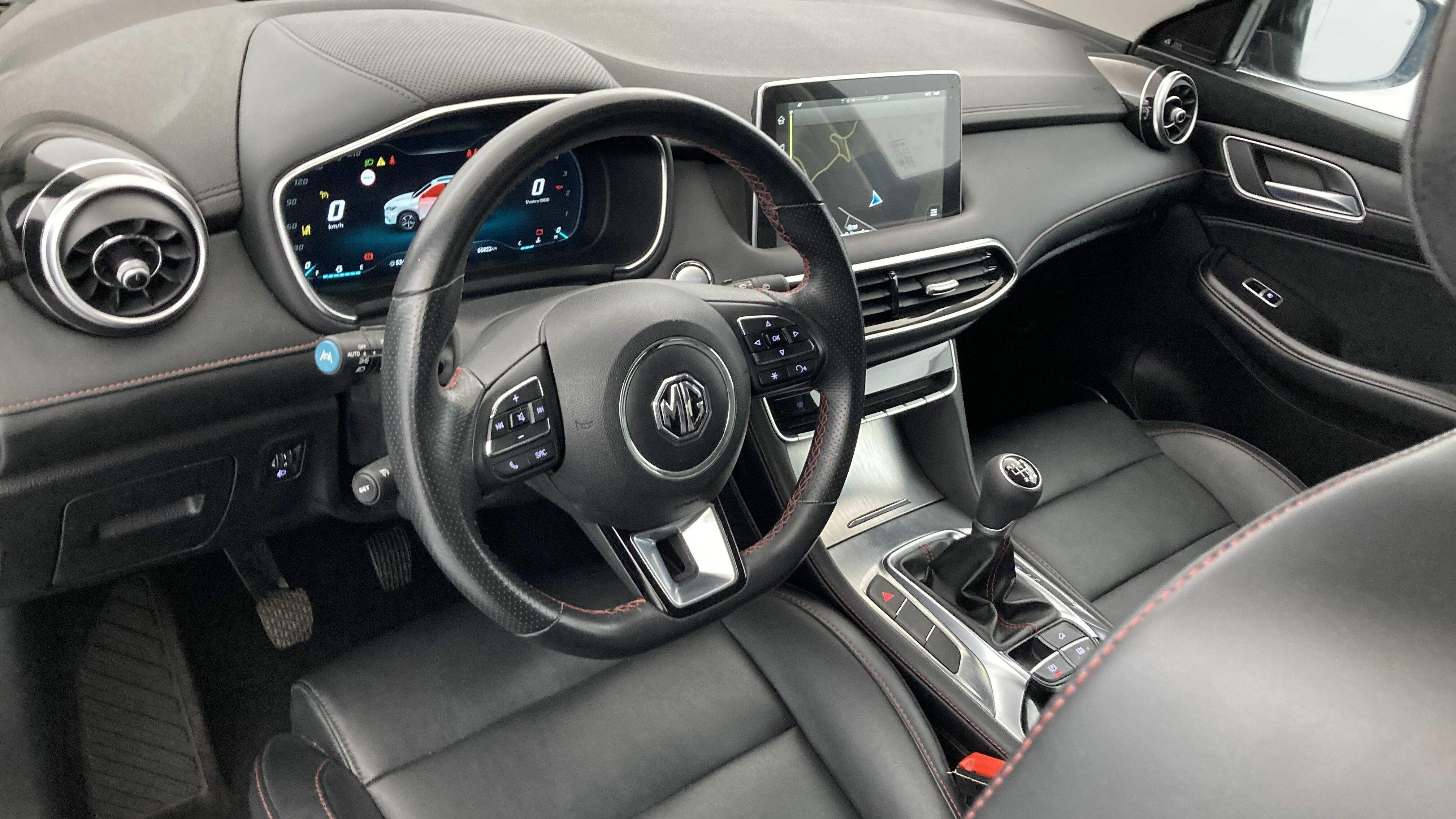 mg hs comfort 1.5 T-GDI 162 2023 pebble black - pbc 15