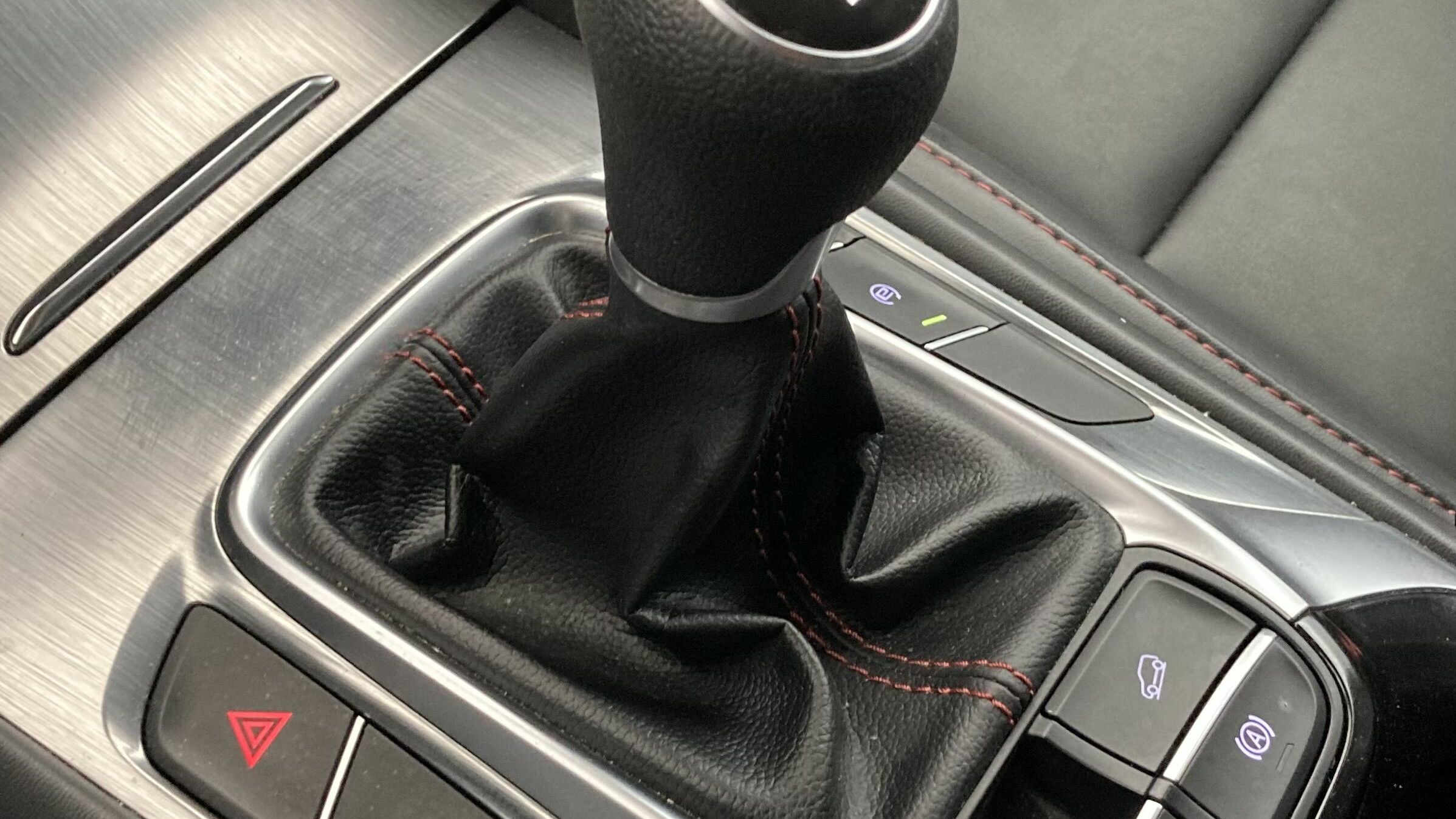 mg hs comfort 1.5 T-GDI 162 2023 pebble black - pbc 17