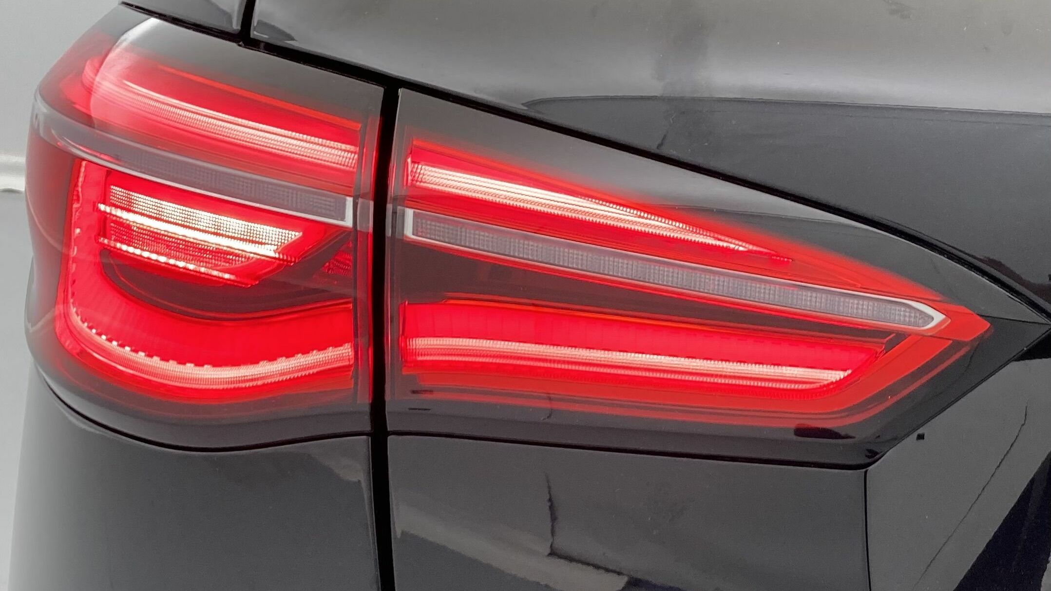 mg hs comfort 1.5 T-GDI 162 2023 pebble black - pbc 20