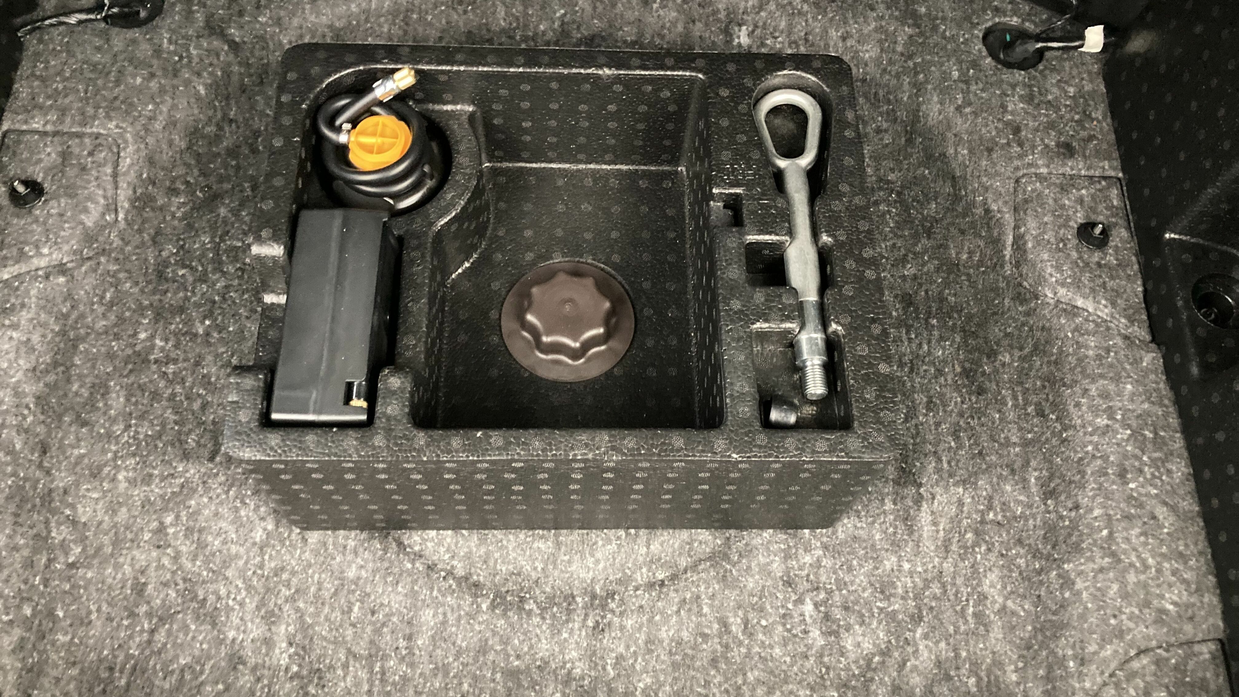 mg hs comfort 1.5 T-GDI 162 2023 pebble black - pbc 23