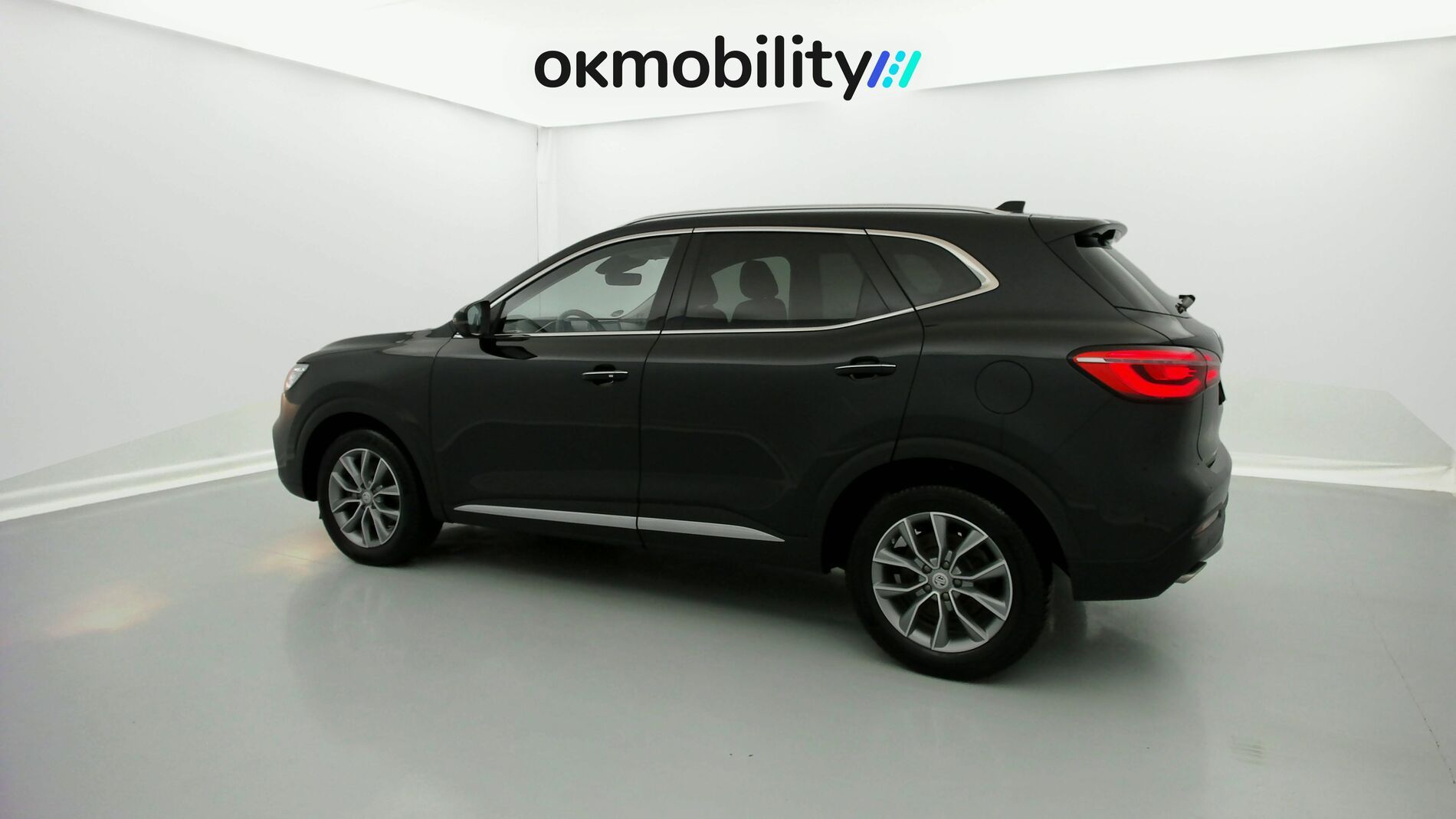 mg hs comfort 1.5 T-GDI 162 2023 pebble black - pbc 8