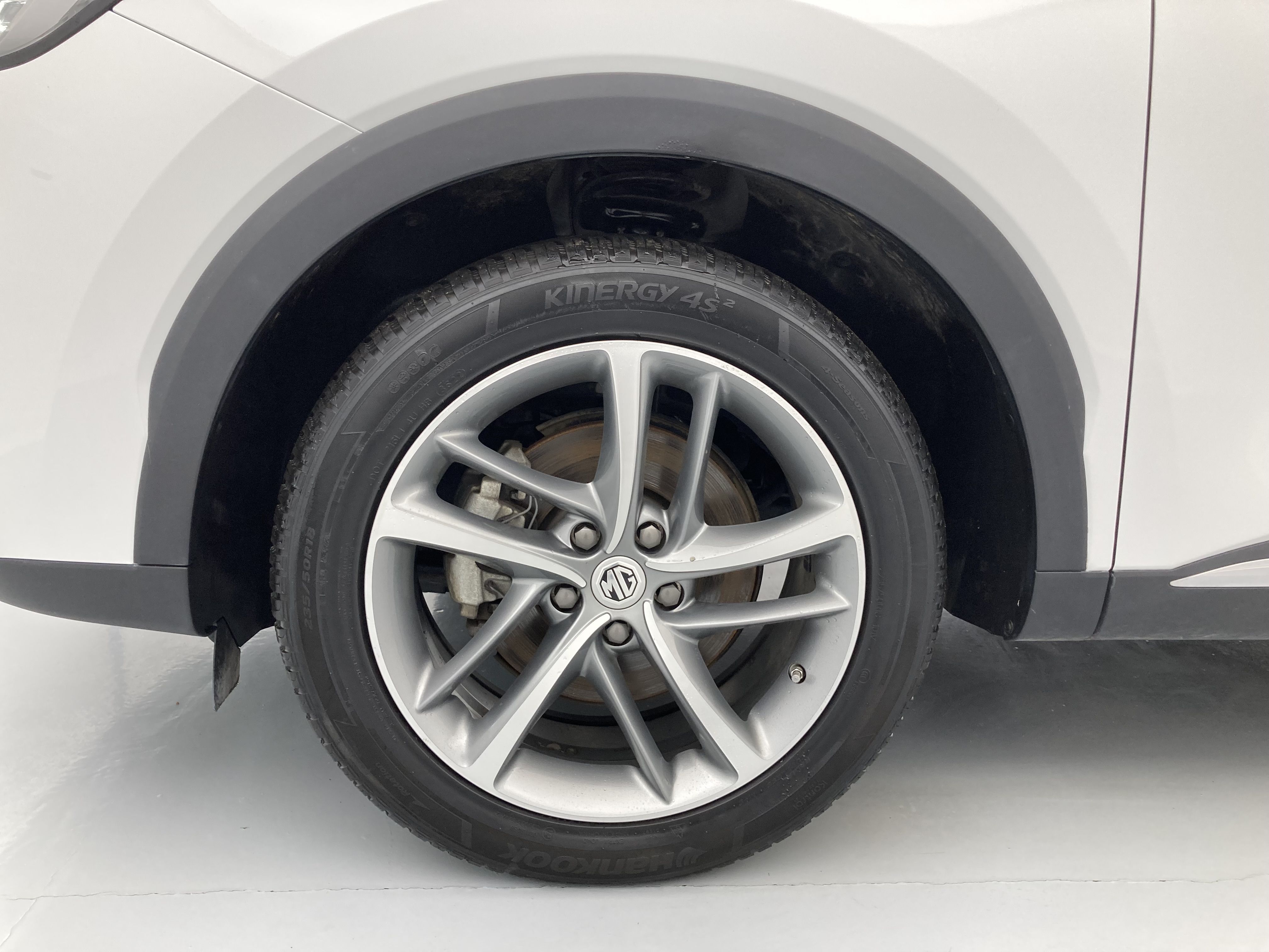 mg hs luxury 1.5 T-GDI 162 AT 2023 dover white - wsb 29