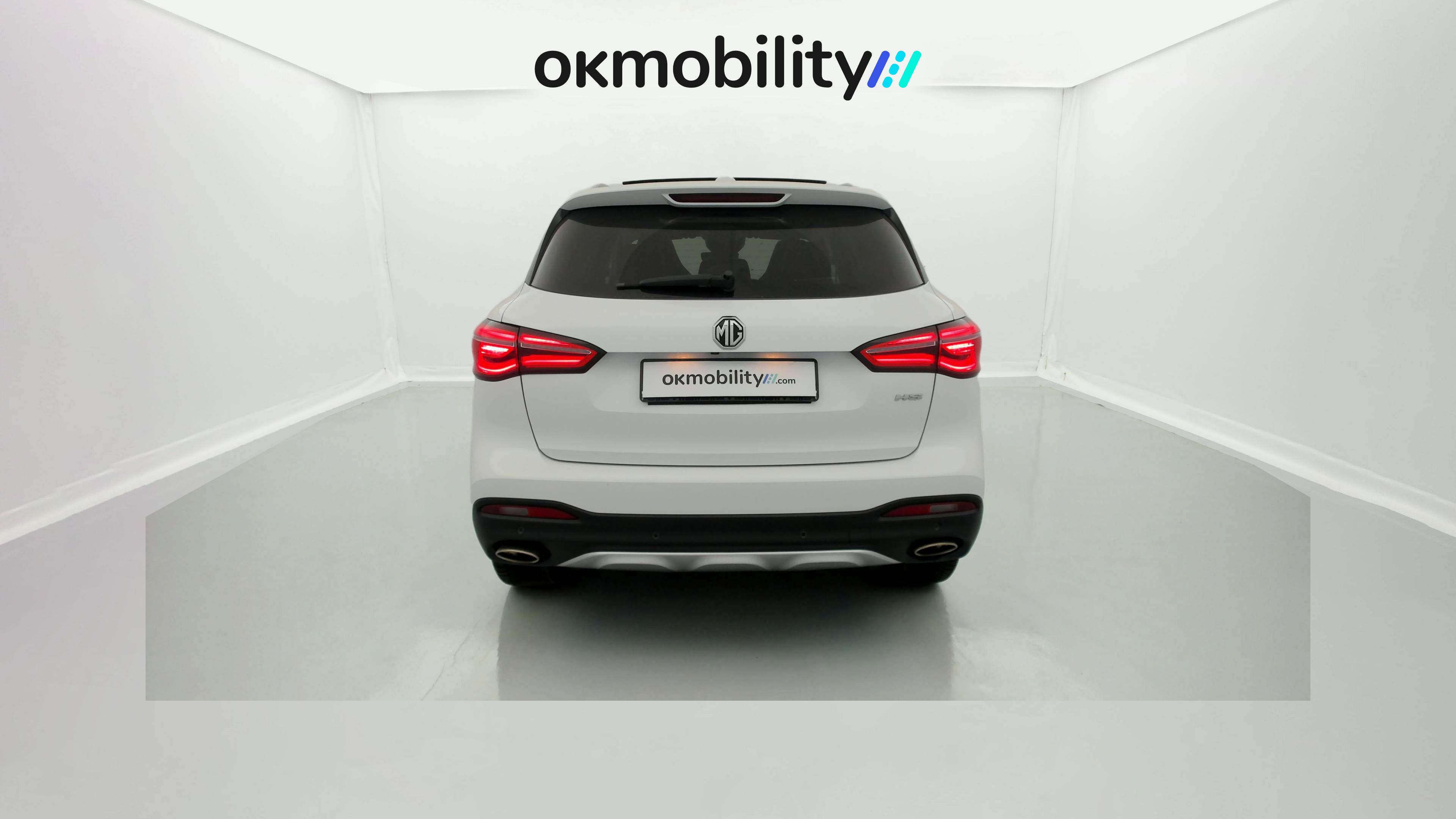 mg hs luxury 1.5 T-GDI 162 AT 2023 dover white - wsb 11