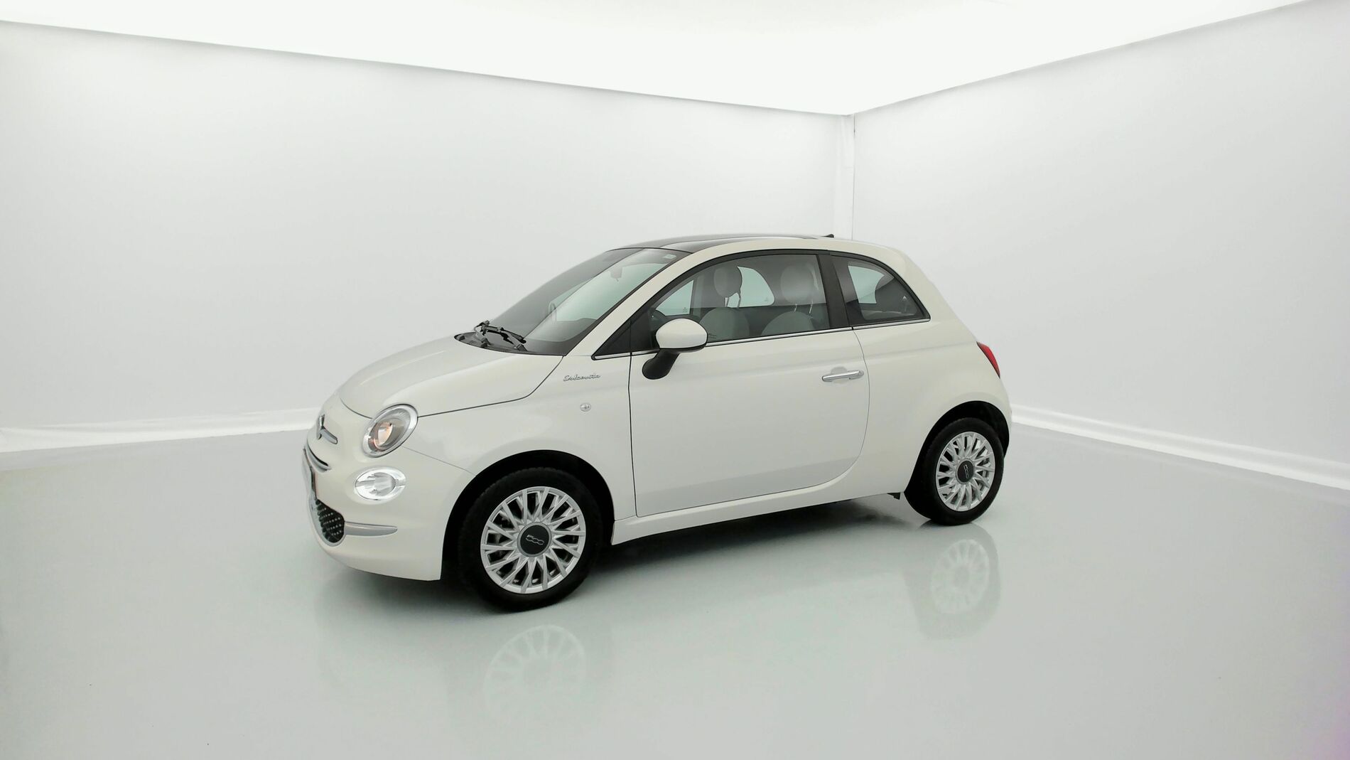 fiat 500 dolcevita 1.0 HYBRID 70 MHEV 2022 white alloy 5