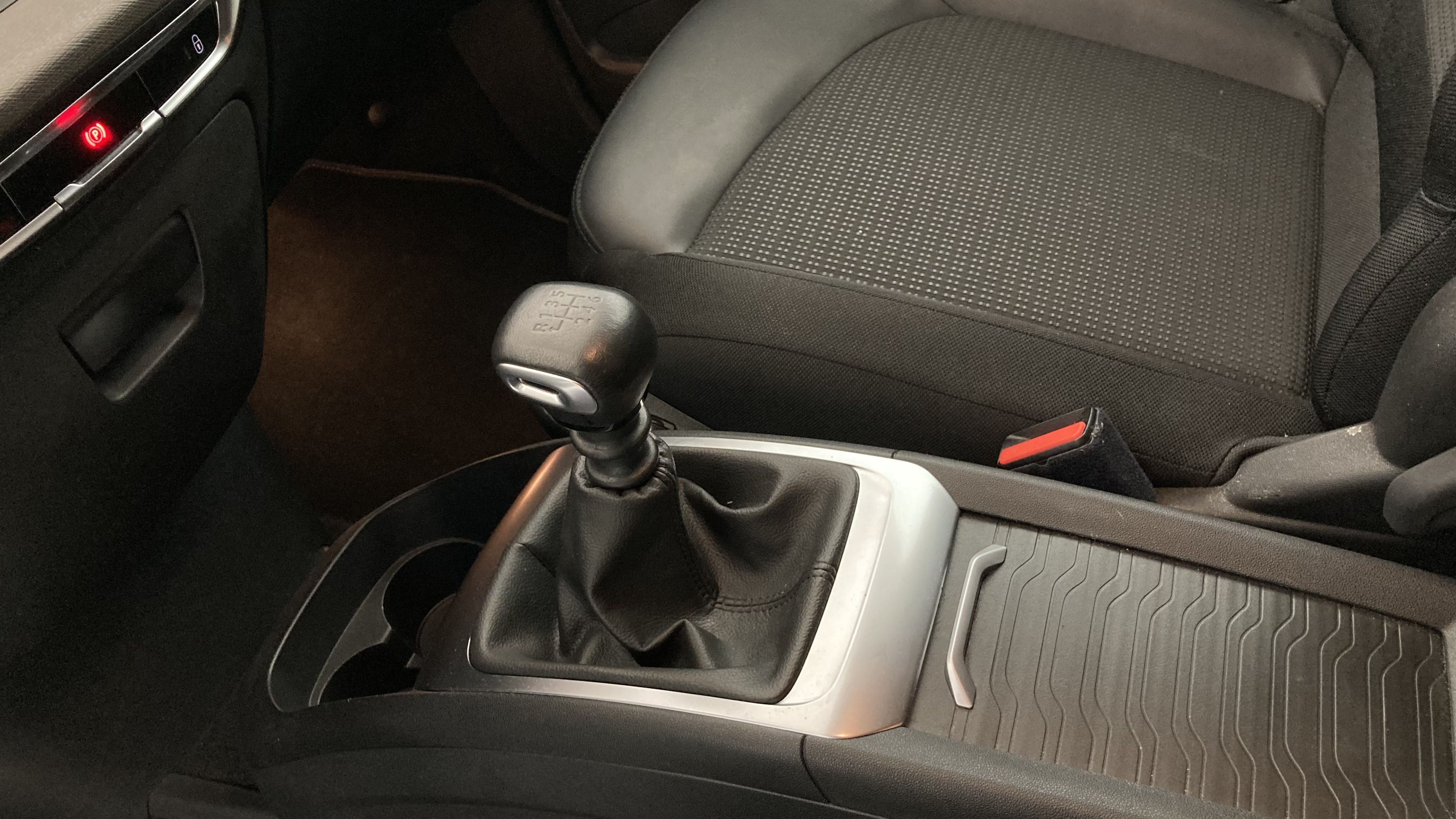 citroen c4 grand spacetourer shine pack 1.2 PURETECH 130 2021 polar-weiß 12