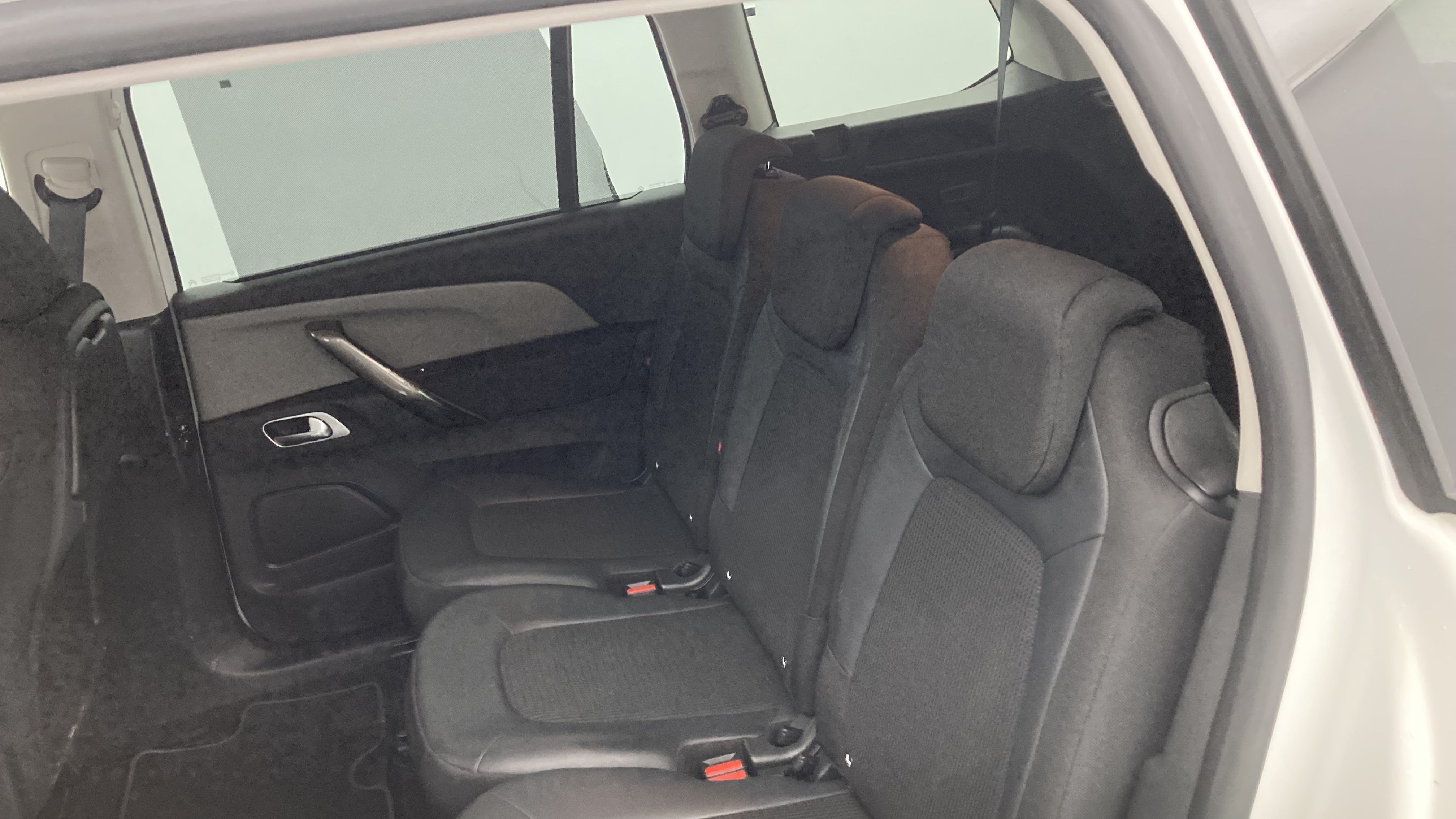 citroen c4 grand spacetourer shine pack 1.2 PURETECH 130 2021 polar-weiß 29