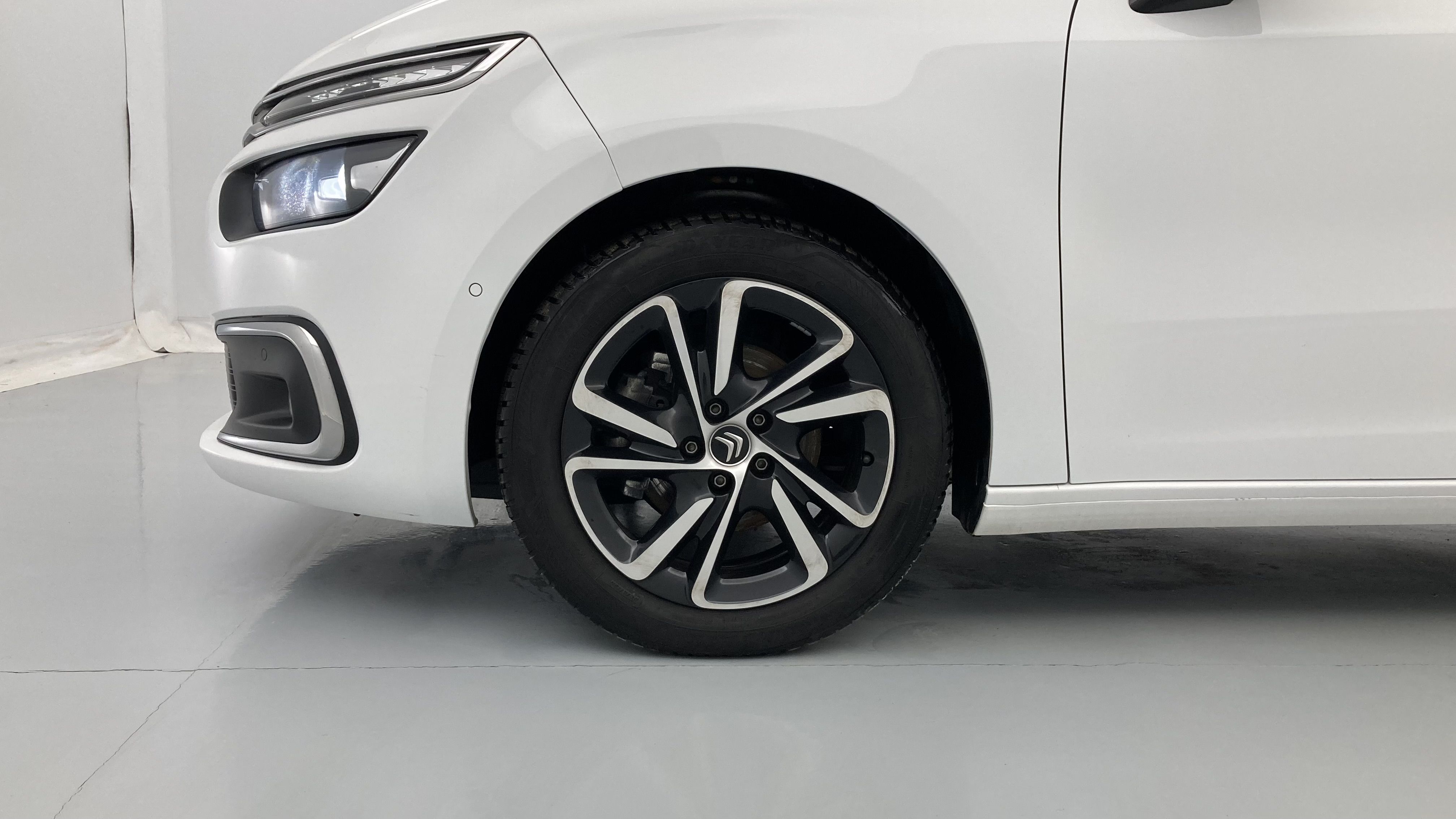 citroen c4 grand spacetourer shine pack 1.2 PURETECH 130 2021 polar-weiß 33