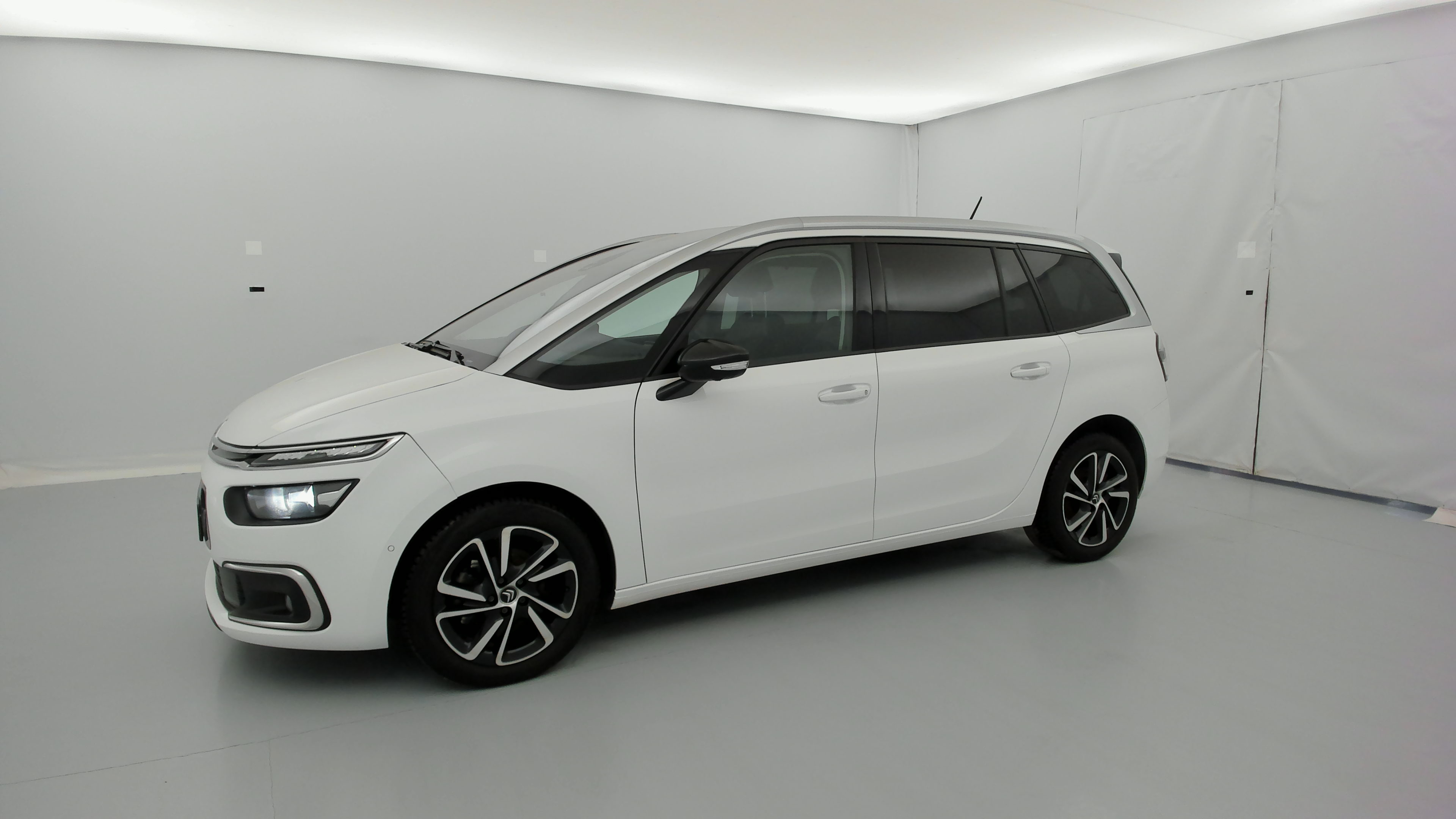 citroen c4 grand spacetourer shine pack 1.2 PURETECH 130 2021 polar-weiß 5