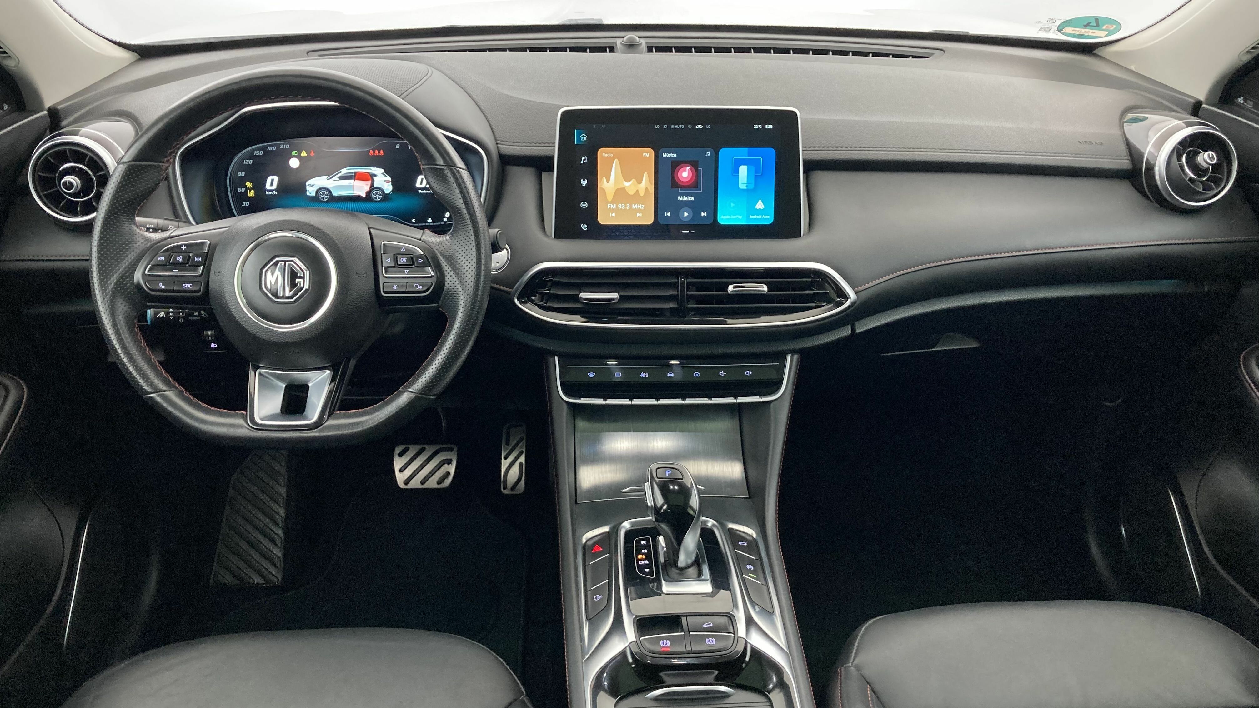 mg hs luxury 1.5 T-GDI 162 AT 2023 dover white - wsb 16