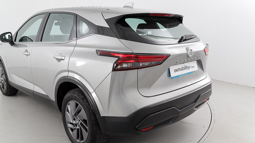 nissan qashqai acenta 1.3 DIG-T 140 MHEV 2022 silver metallic 34