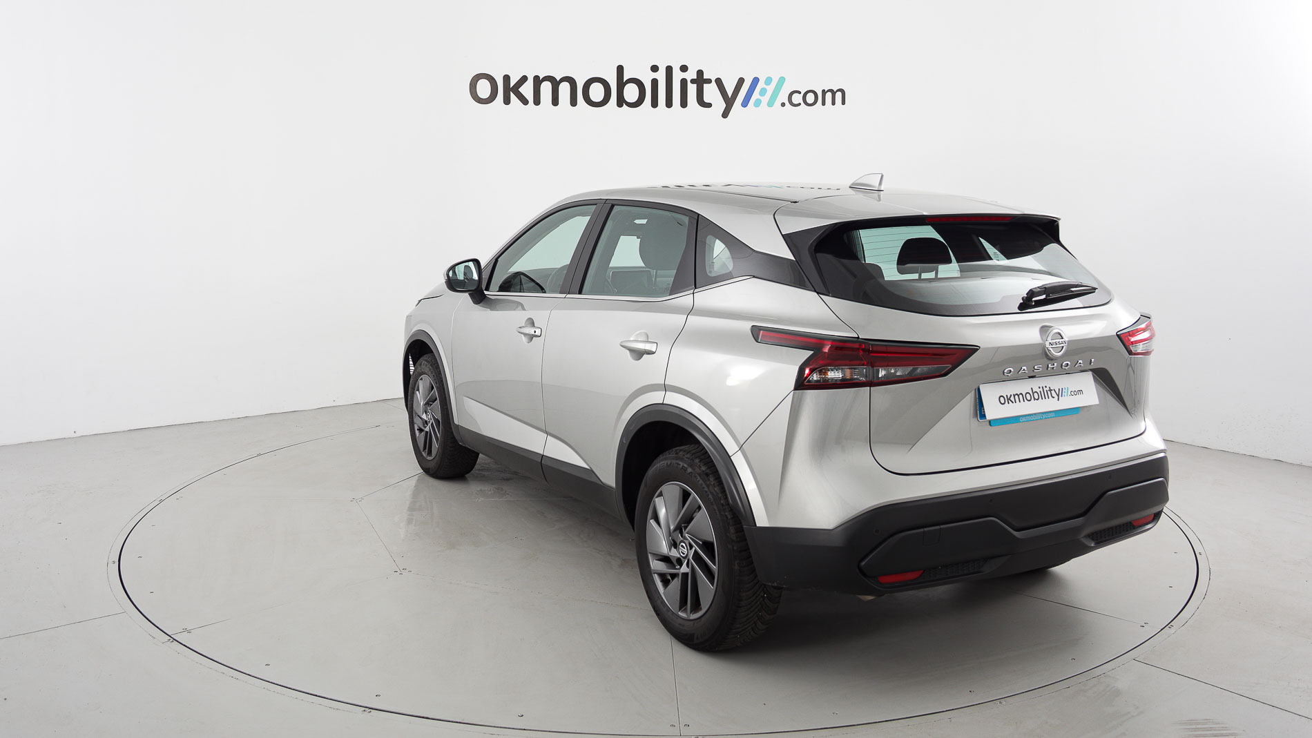 nissan qashqai acenta 1.3 DIG-T 140 MHEV 2022 silver metallic 9