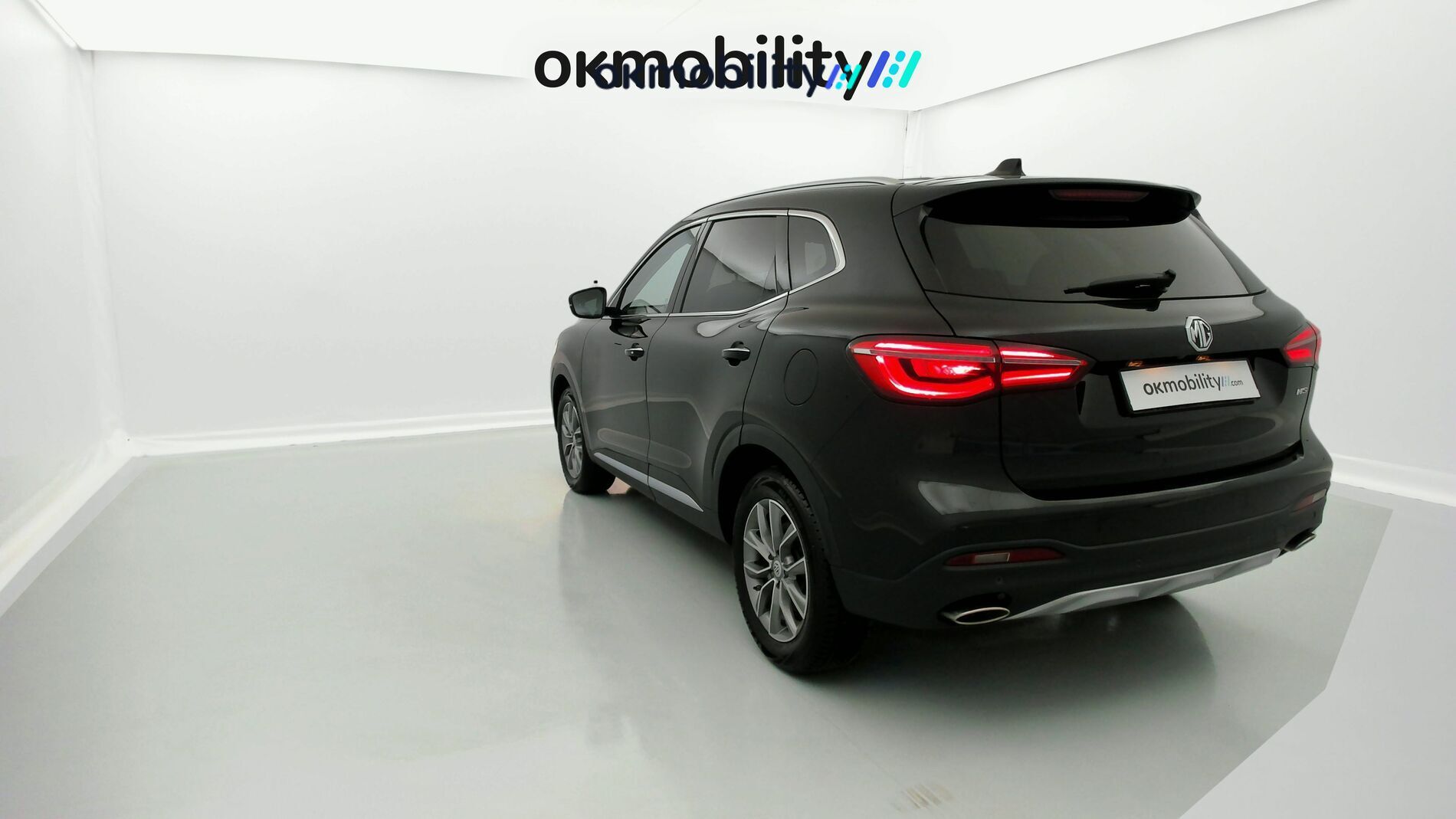 mg hs comfort 1.5 T-GDI 162 2023 pebble black - pbc 9