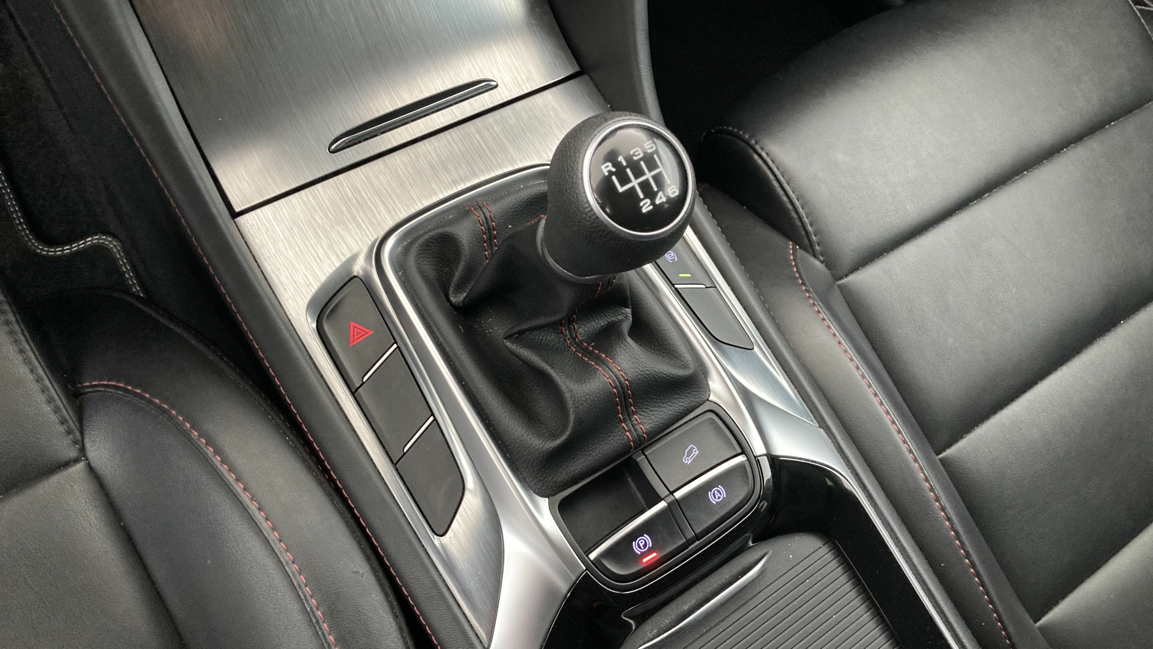 mg hs comfort 1.5 T-GDI 162 2023 pebble black - pbc 20