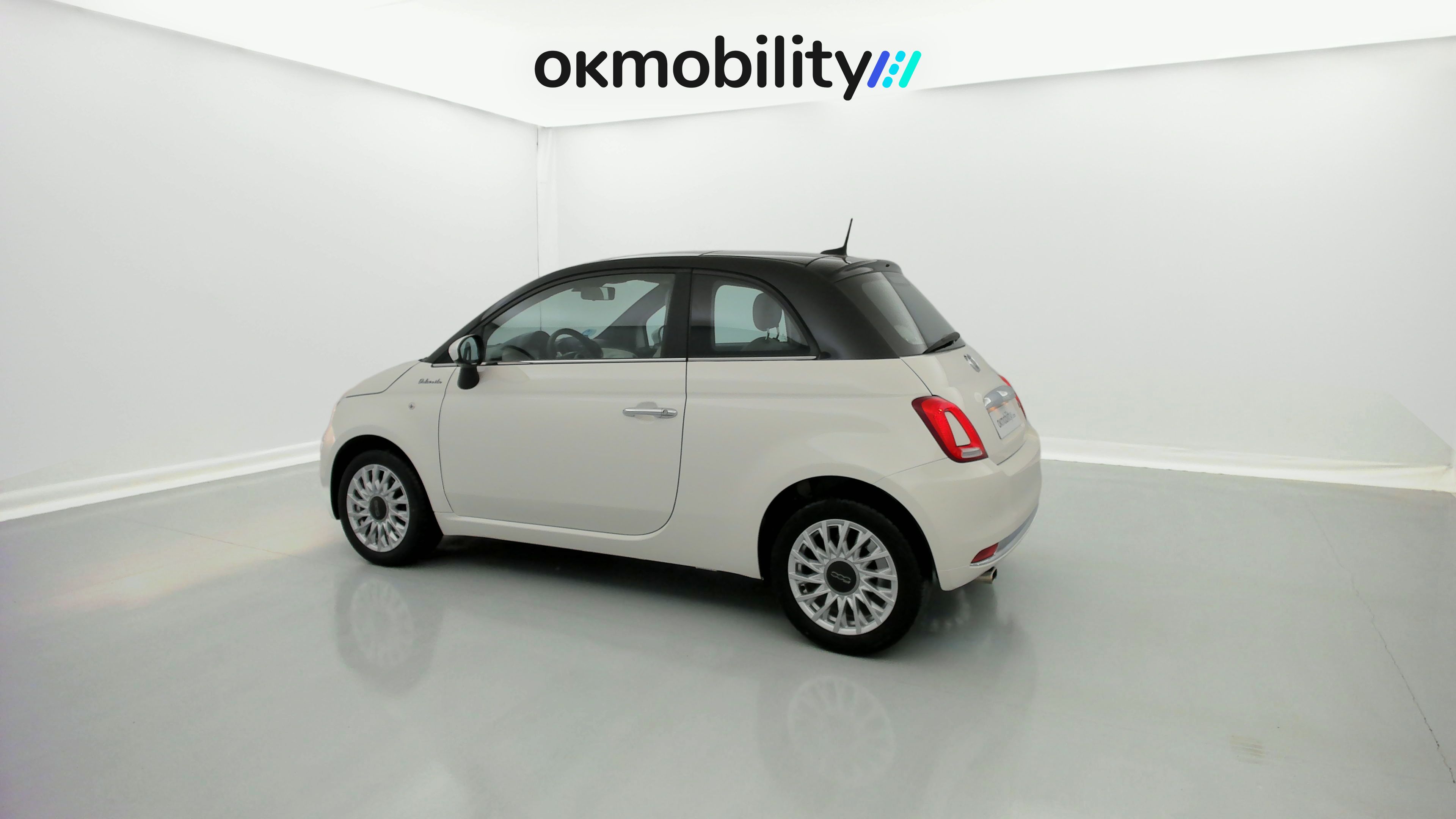 fiat 500 dolcevita 1.0 HYBRID 70 MHEV 2022 bicolor white/black 9