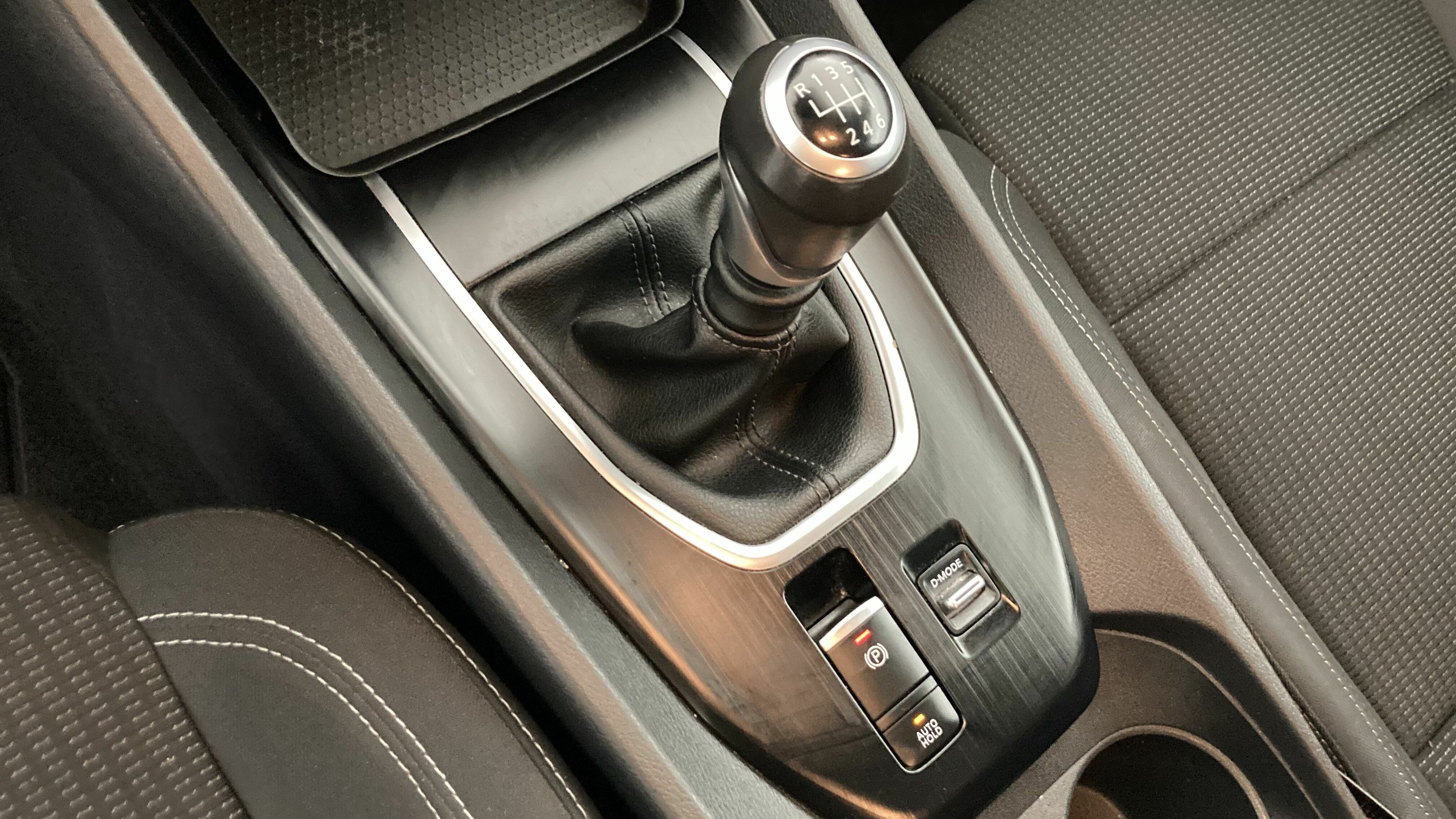 nissan qashqai acenta 1.3 DIG-T 140 MHEV 2022 red sunset 20