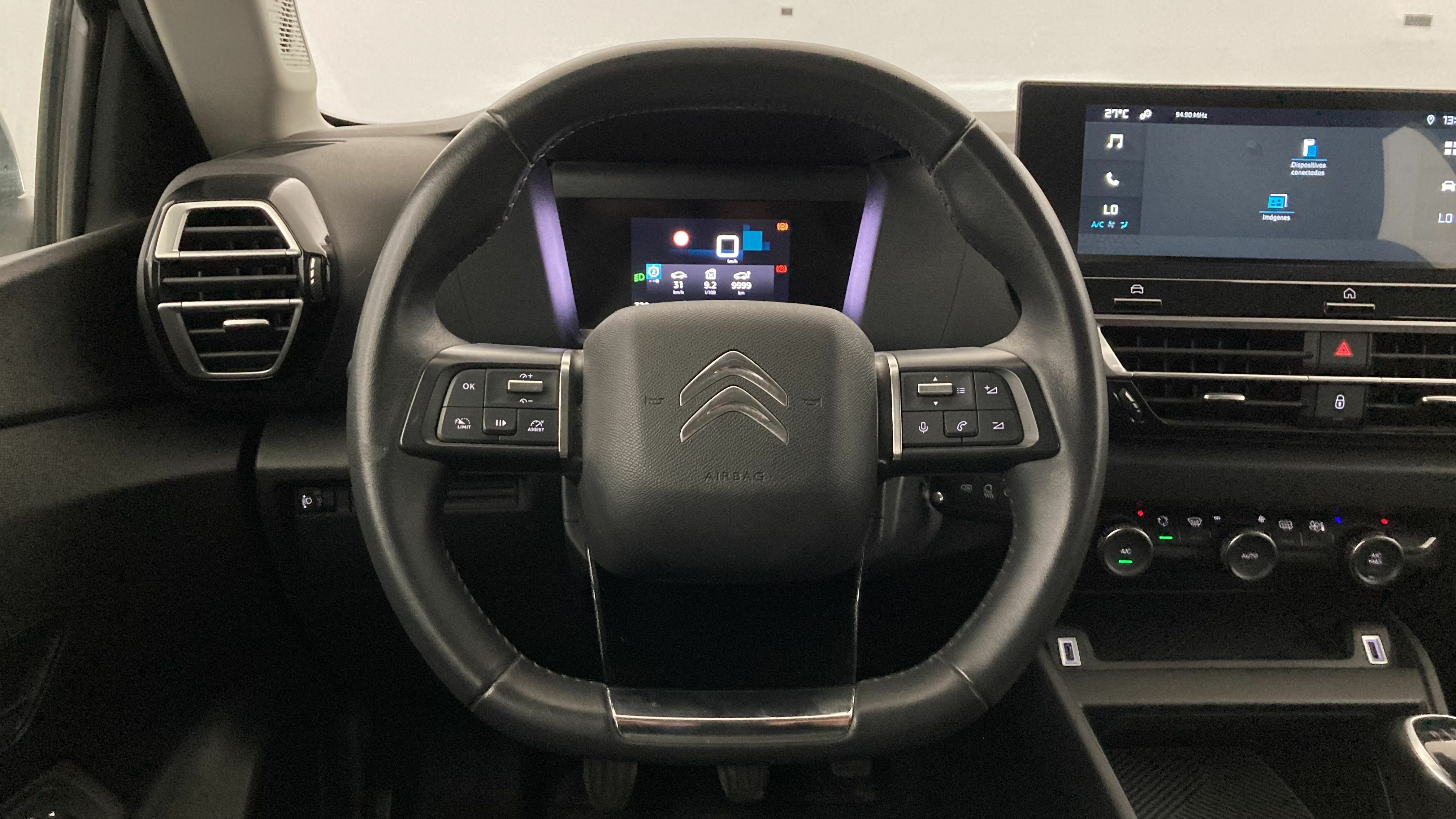 citroen c4 feel pack 1.2 PURETECH 130 2023 negro perla nera 17