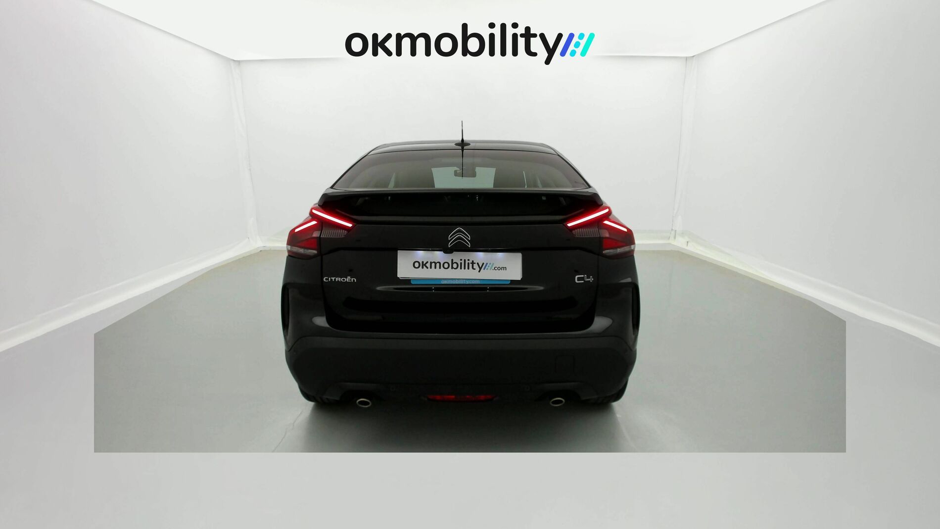 citroen c4 feel pack 1.2 PURETECH 130 2023 negro perla nera 10