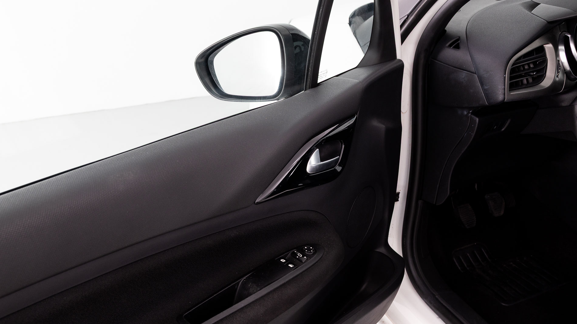 ds ds3 desir 1.2 80 2017 blanco 22