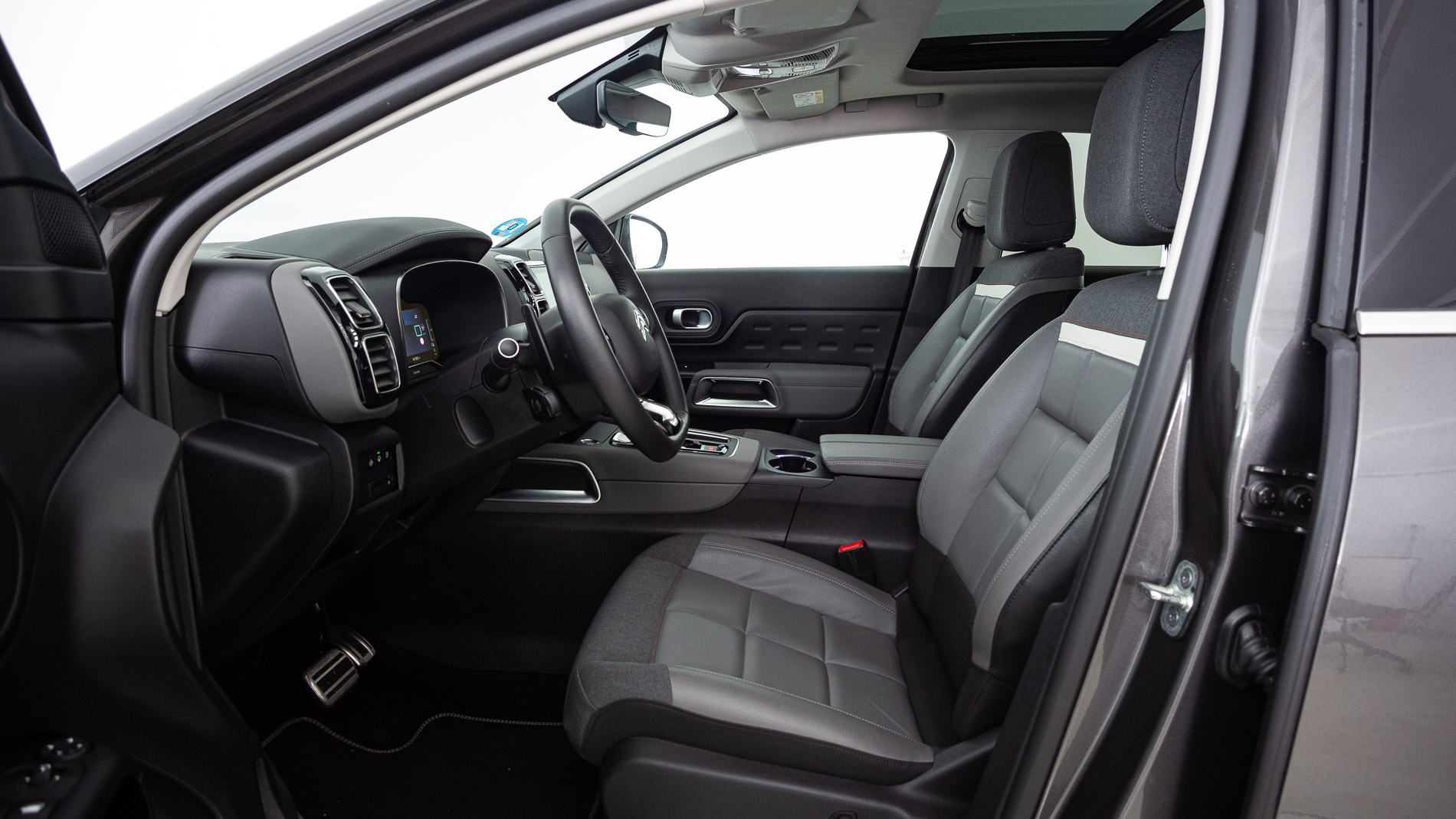 citroen c5 aircross shine 1.6 PURETECH HYBRID 225 E-EAT 2022 gris acier / negro 20